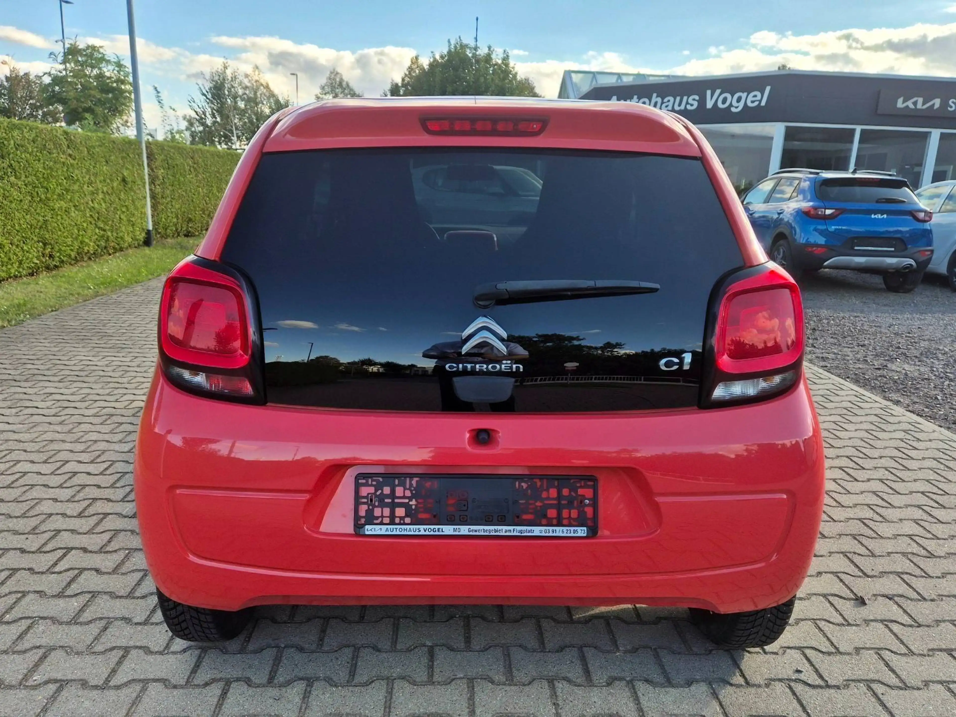 Citroen C1 VTi 68 Feel Klima Tempomat Sitzheizung — photo 7