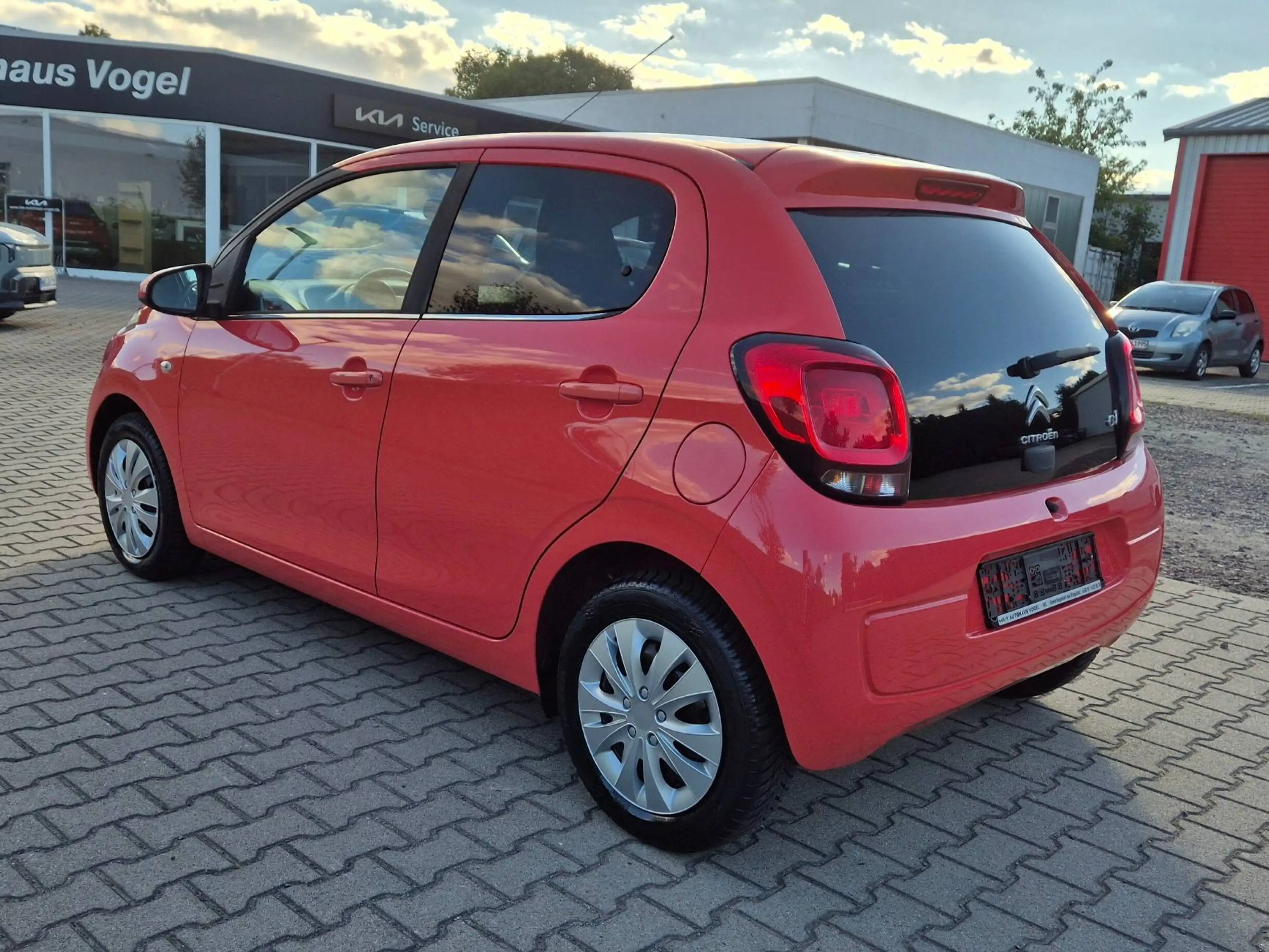 Citroen C1 VTi 68 Feel Klima Tempomat Sitzheizung — photo 4