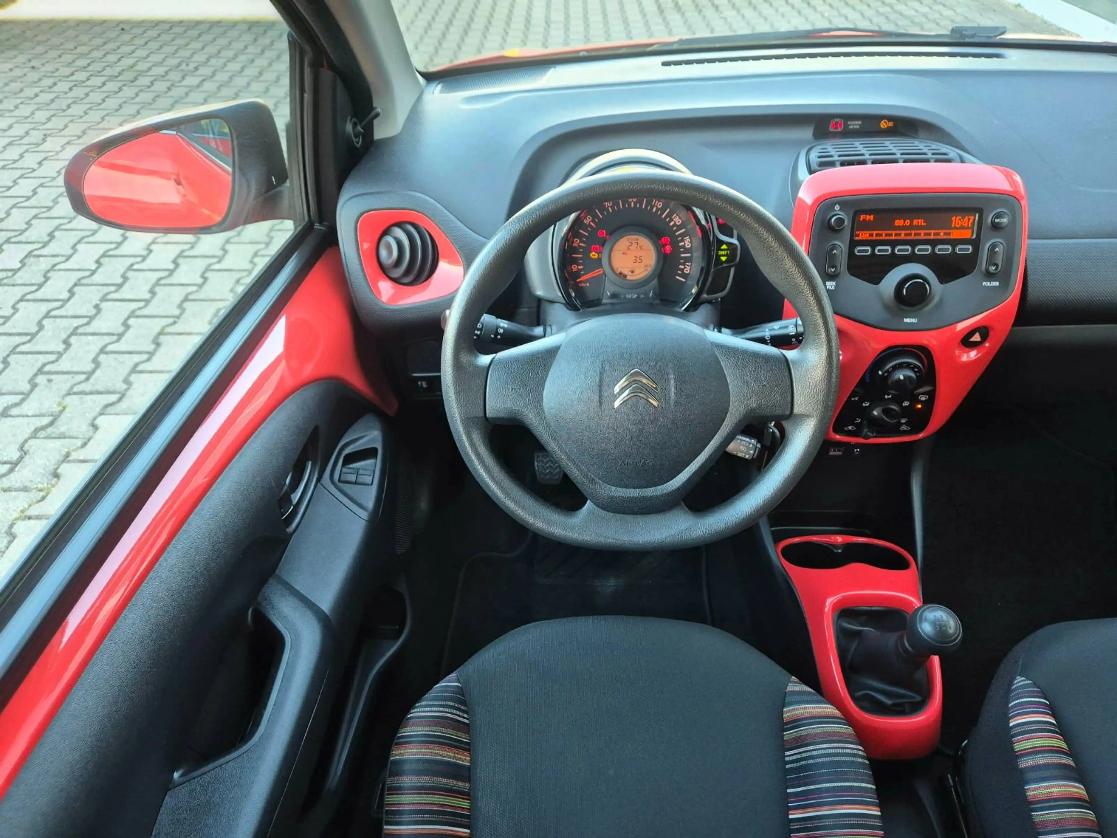 Citroen C1 VTi 68 Feel Klima Tempomat Sitzheizung — photo 8