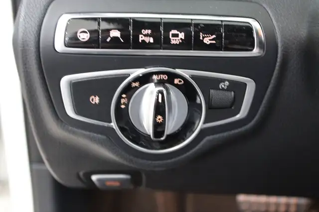 Mercedes-Benz Unknown Model view 14