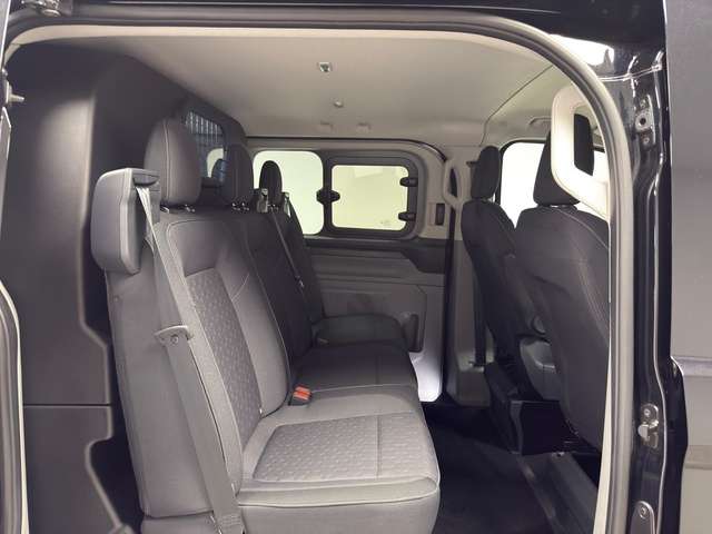 Ford Transit Custom — photo 14