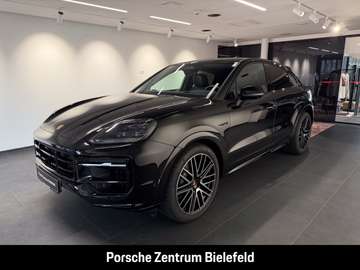 S E-Hybrid Coupe Black Edition Head-Up