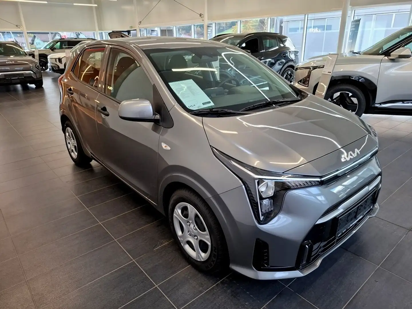 Kia Picanto 1,0 GDI Titan 4 Grau - 2