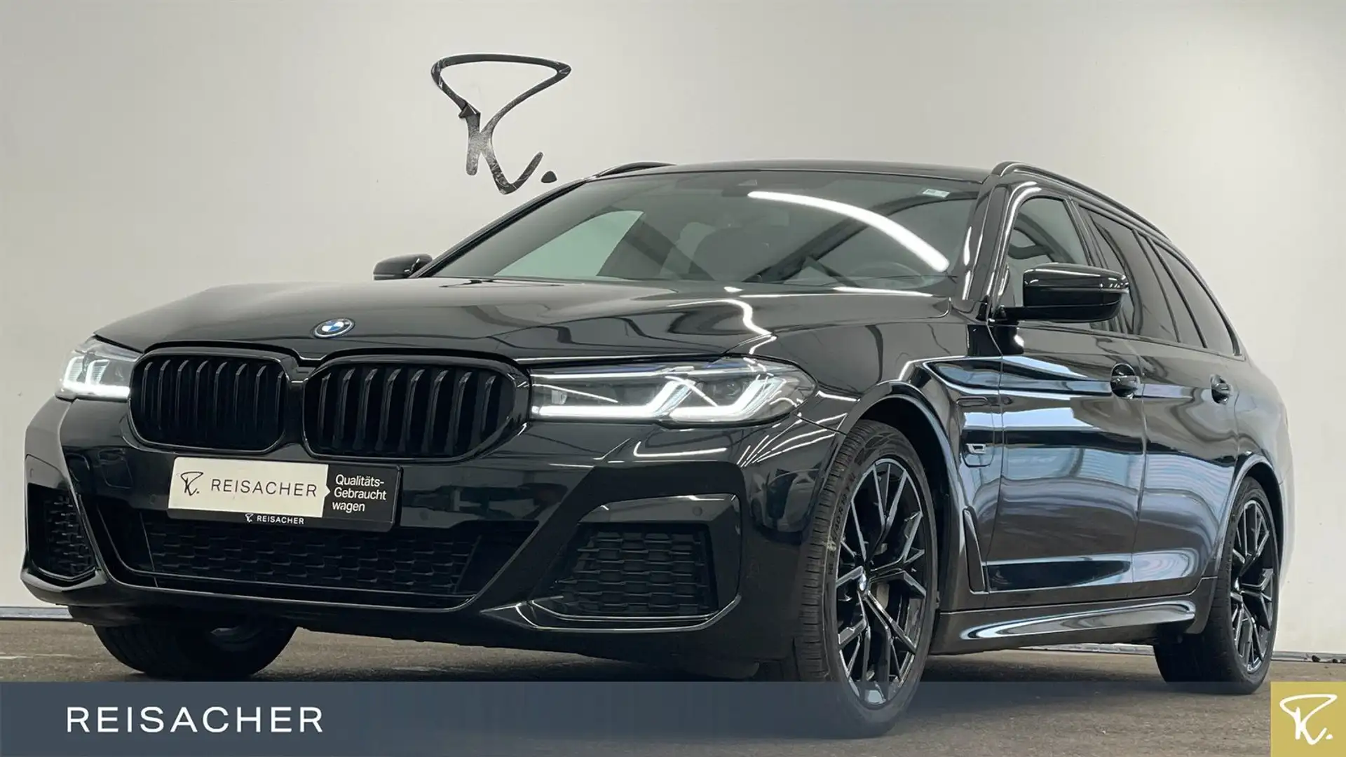 BMW 530 e A xDrive Tou M-Sport LCPro HUD RFK PDC 19" Schwarz - 1