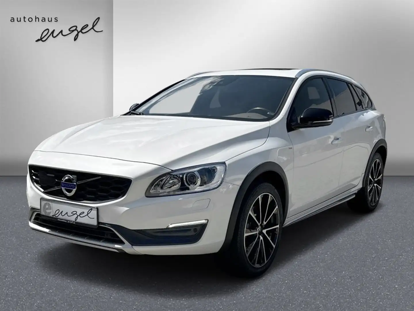 Volvo V60 Cross Country V60 Cross Country D4 Geartronic Pro,NAVI,STANDHEIZ Wit - 1