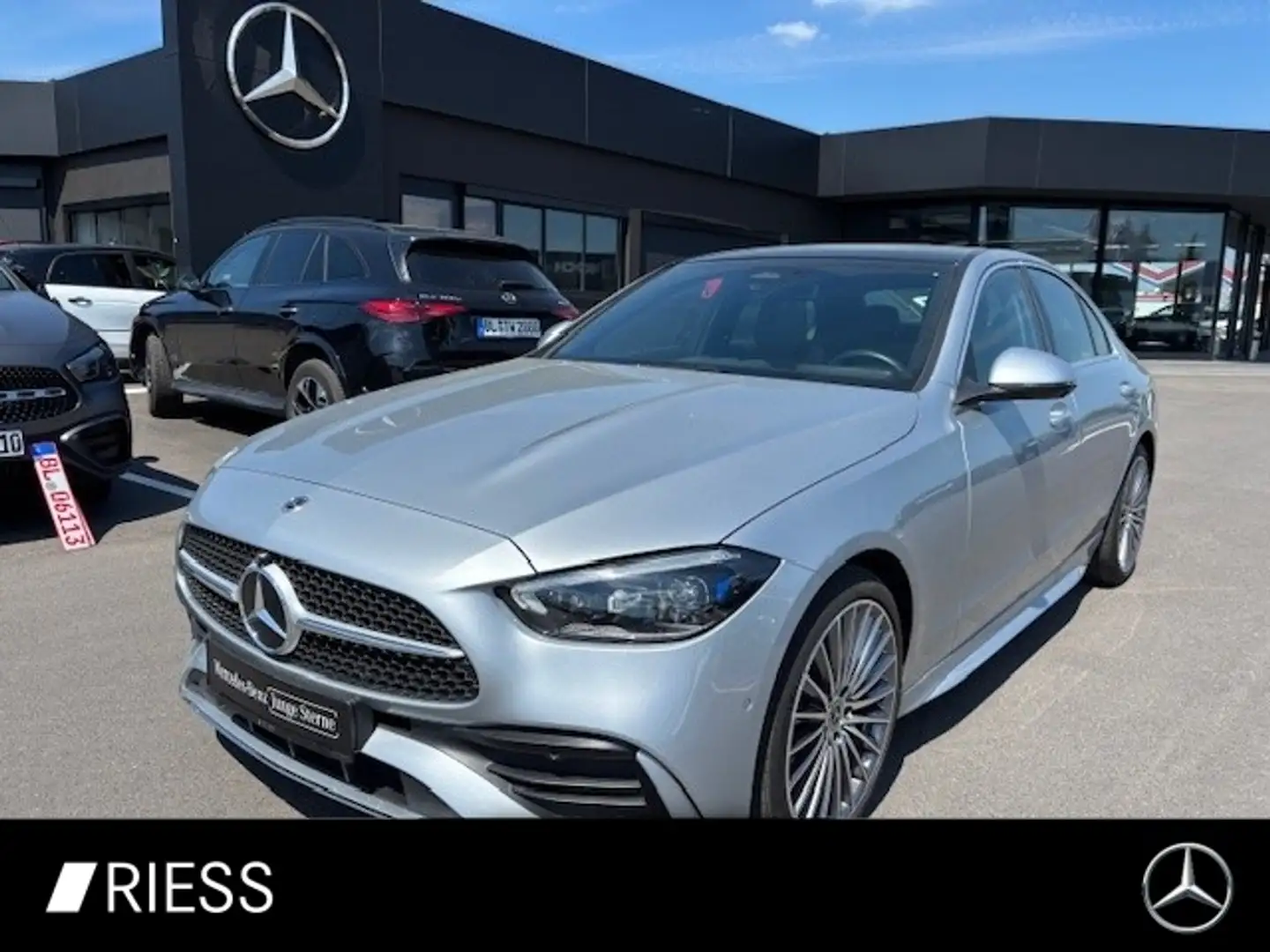 Mercedes-Benz C 300 AMG Sport Navi LED Pano Spur W-Paket 360 Silber - 1
