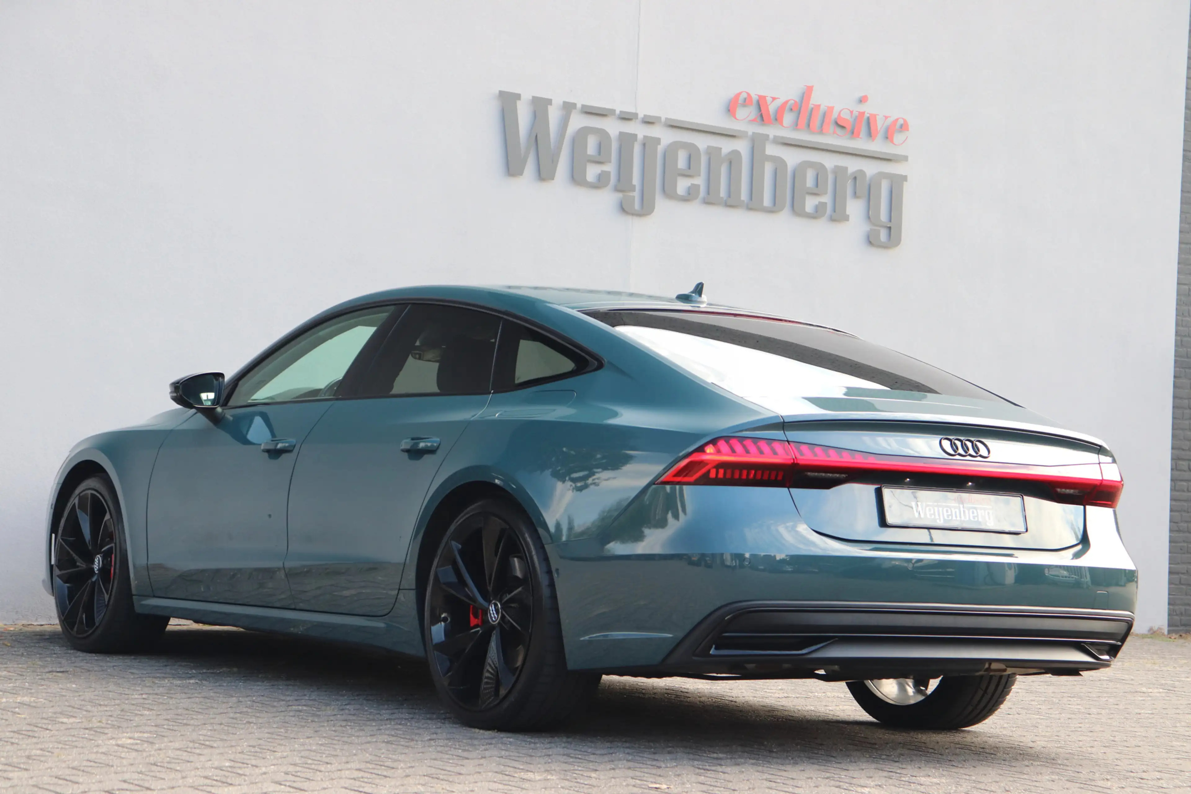 Audi A7 Sportback 50 TFSI e Quattro HU-Display Matrix 360C — photo 30