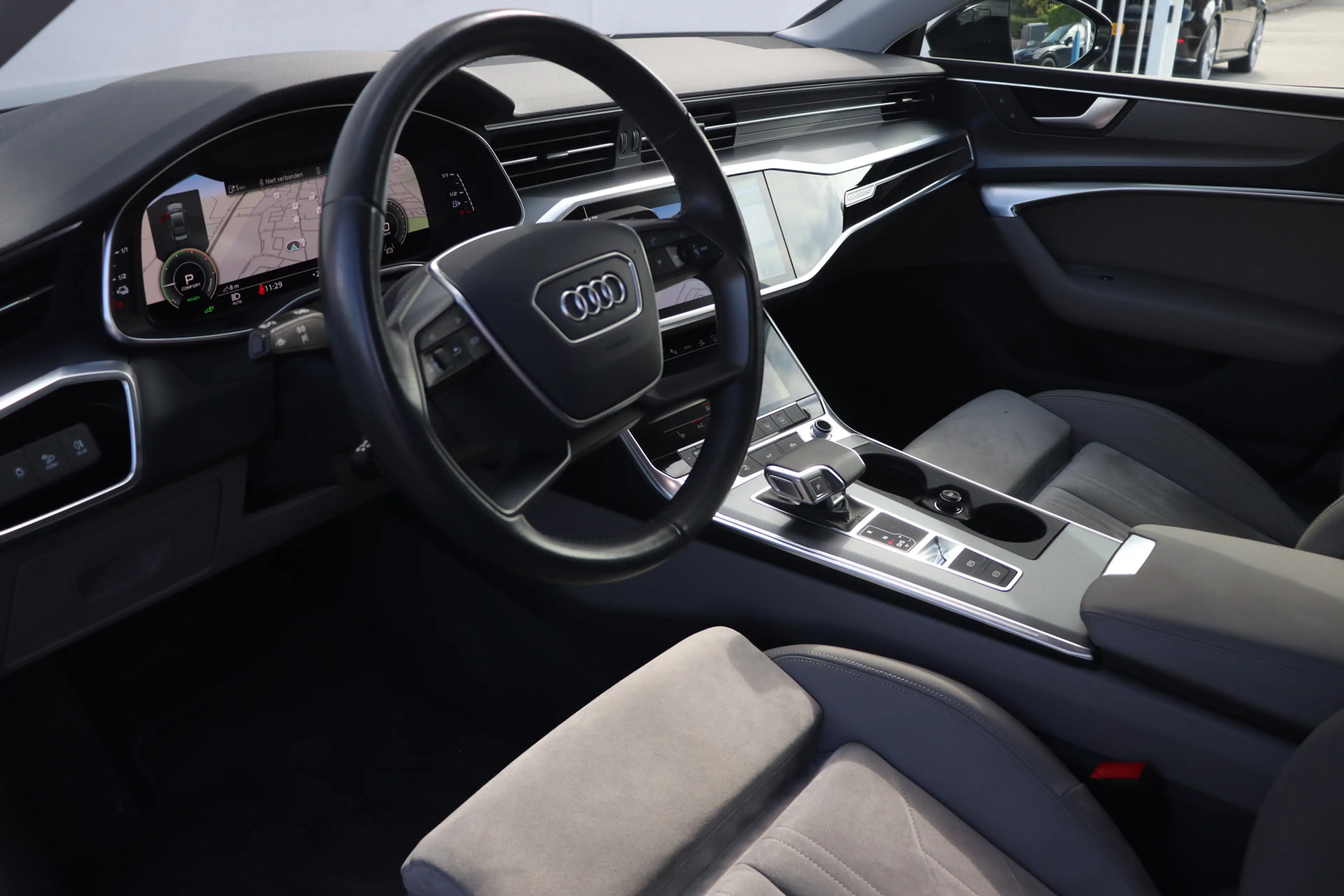 Audi A7 Sportback 50 TFSI e Quattro HU-Display Matrix 360C — photo 3