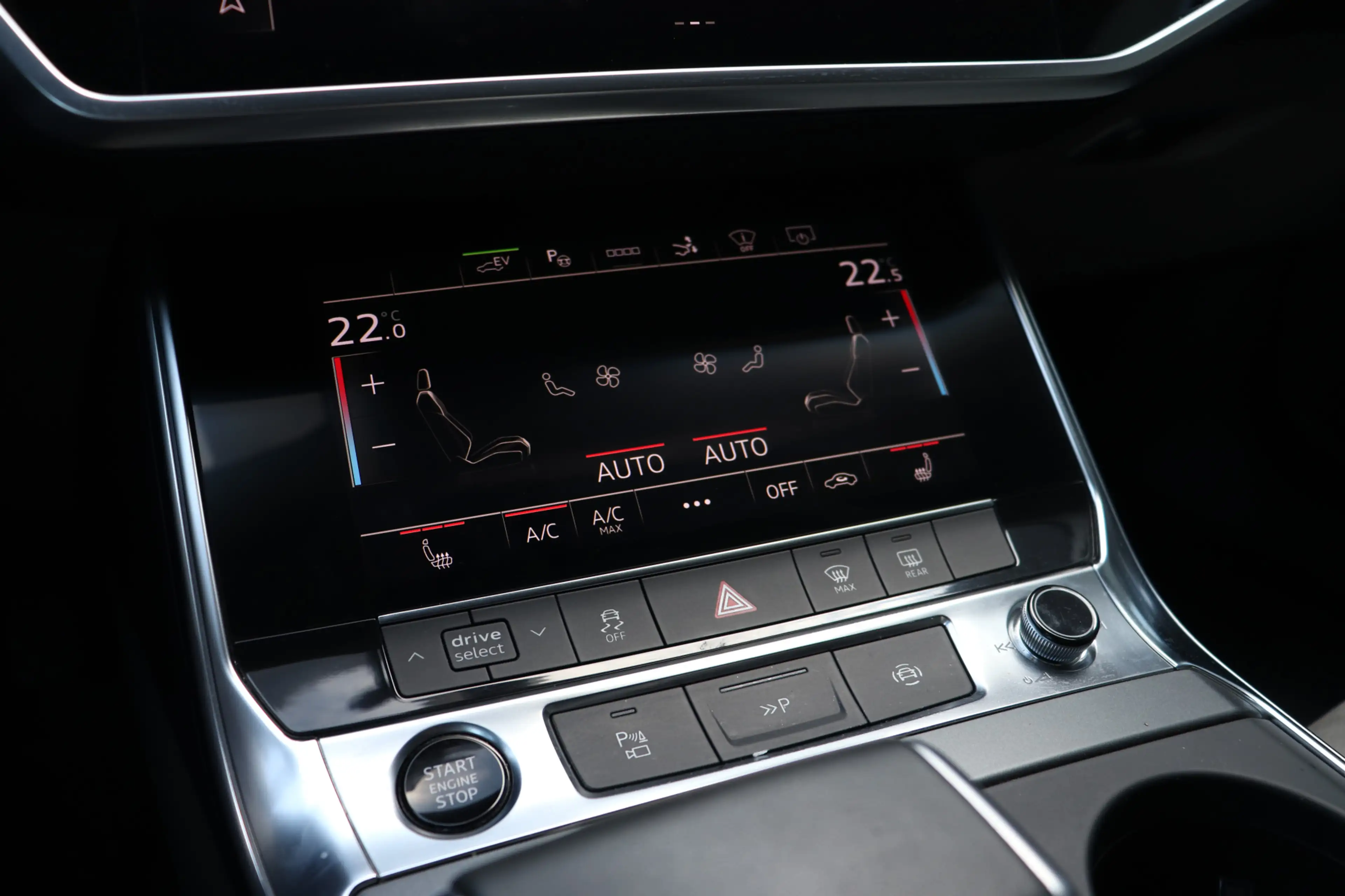 Audi A7 Sportback 50 TFSI e Quattro HU-Display Matrix 360C — photo 21