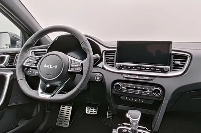 Kia Xceed view 11
