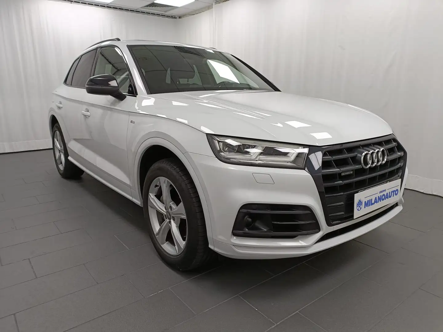 Audi Q5 S-LINE 35TDI QUATTRO S-TR 163CV*TETTO+MATRIX*PROMO Bianco - 1