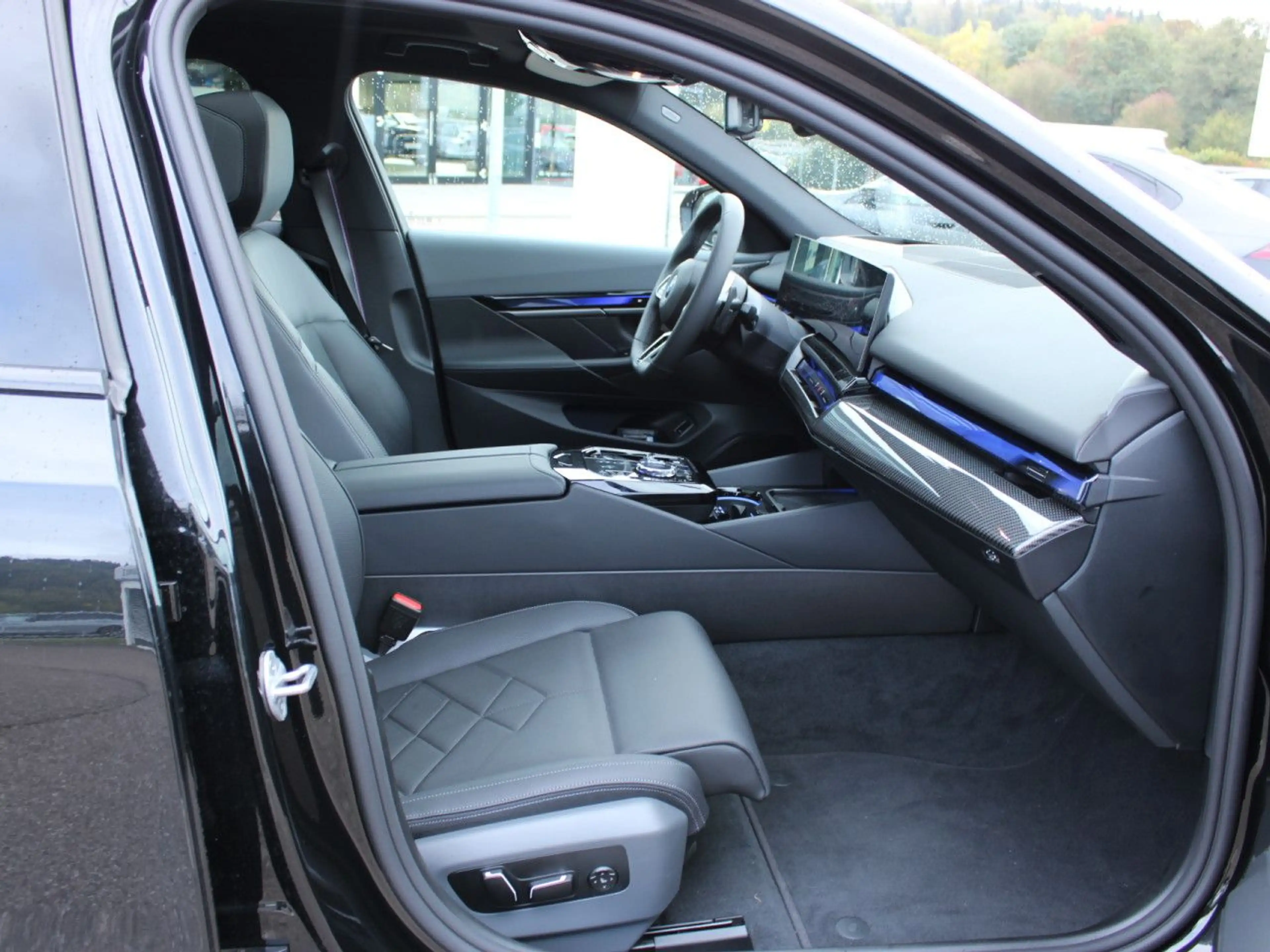 BMW 540 d xDr.M Sport Pro AutoBahnAs.B+W.Lenkradh.AHK — photo 12