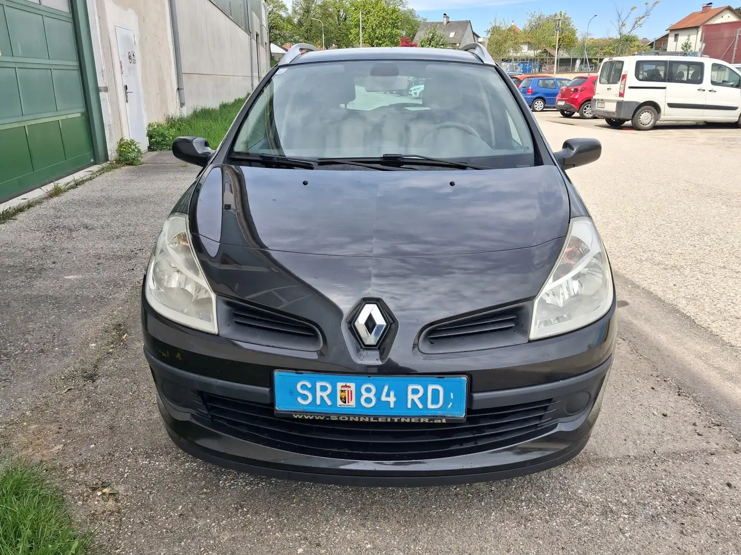 Renault Clio Grandtour 1,2 16V mit Pickerl - 2