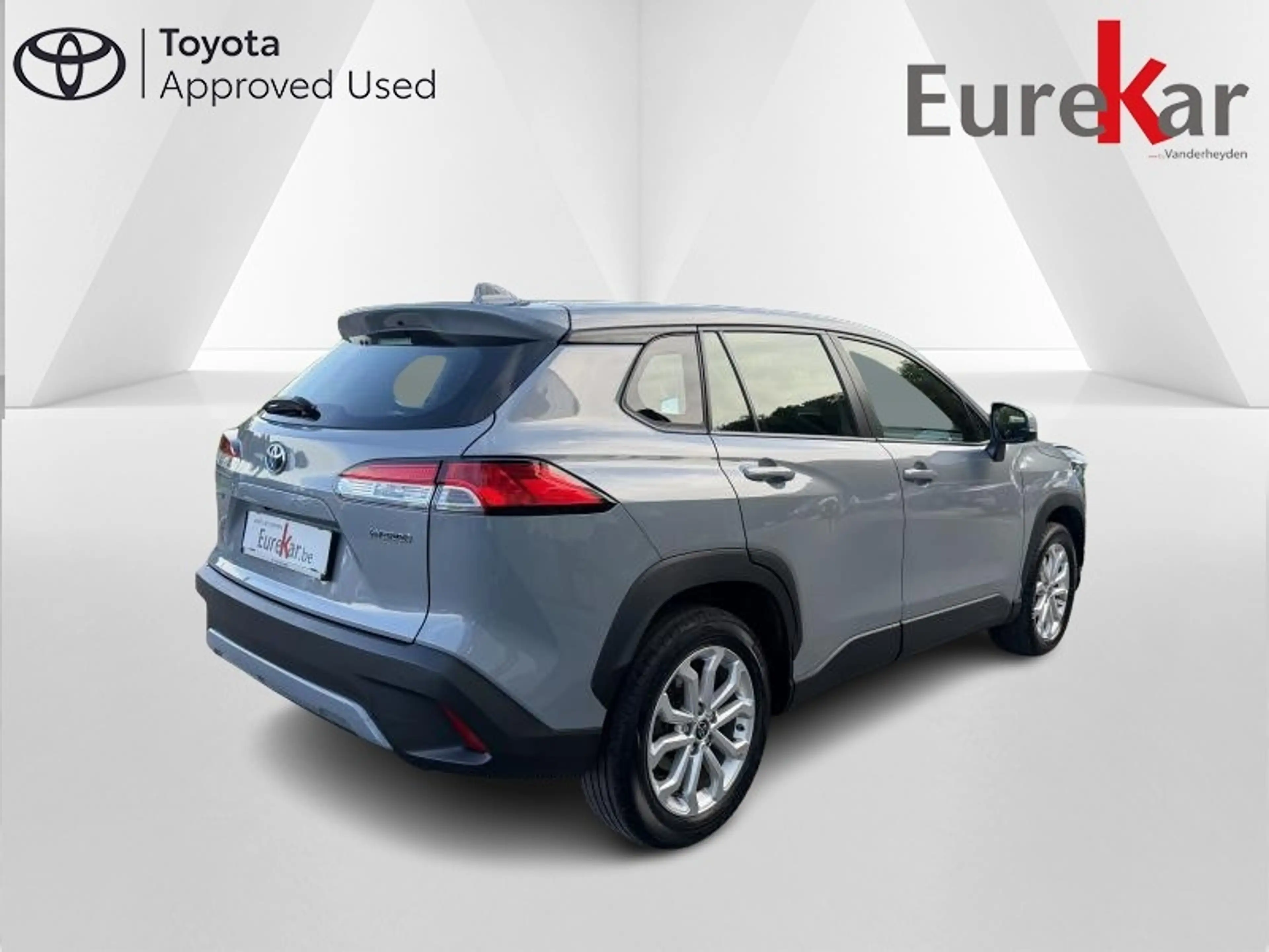 Toyota Corolla Cross Dynamic — photo 3