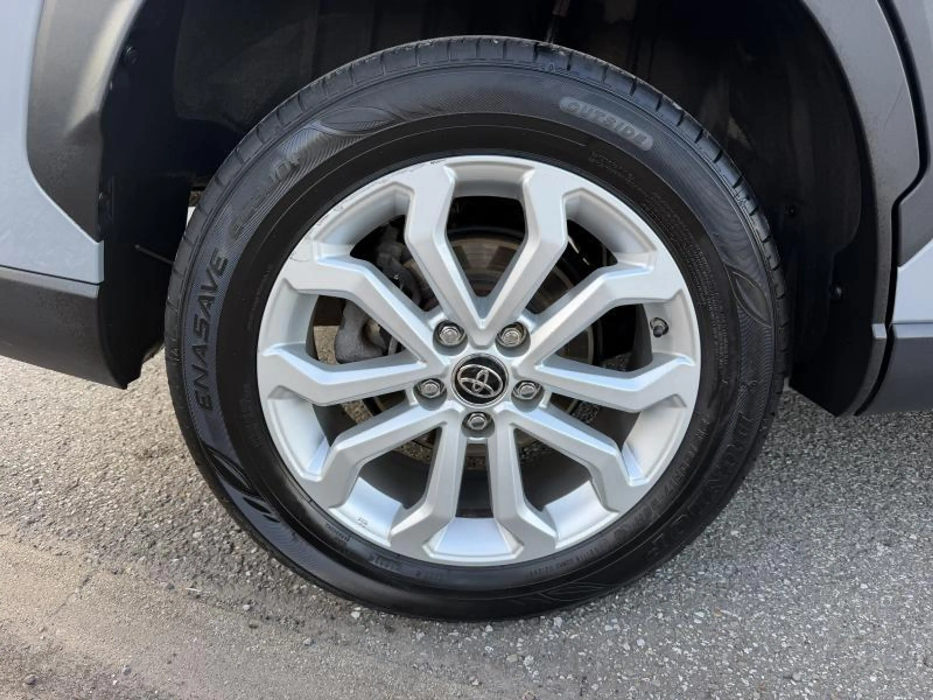 Toyota Corolla Cross Dynamic — photo 15