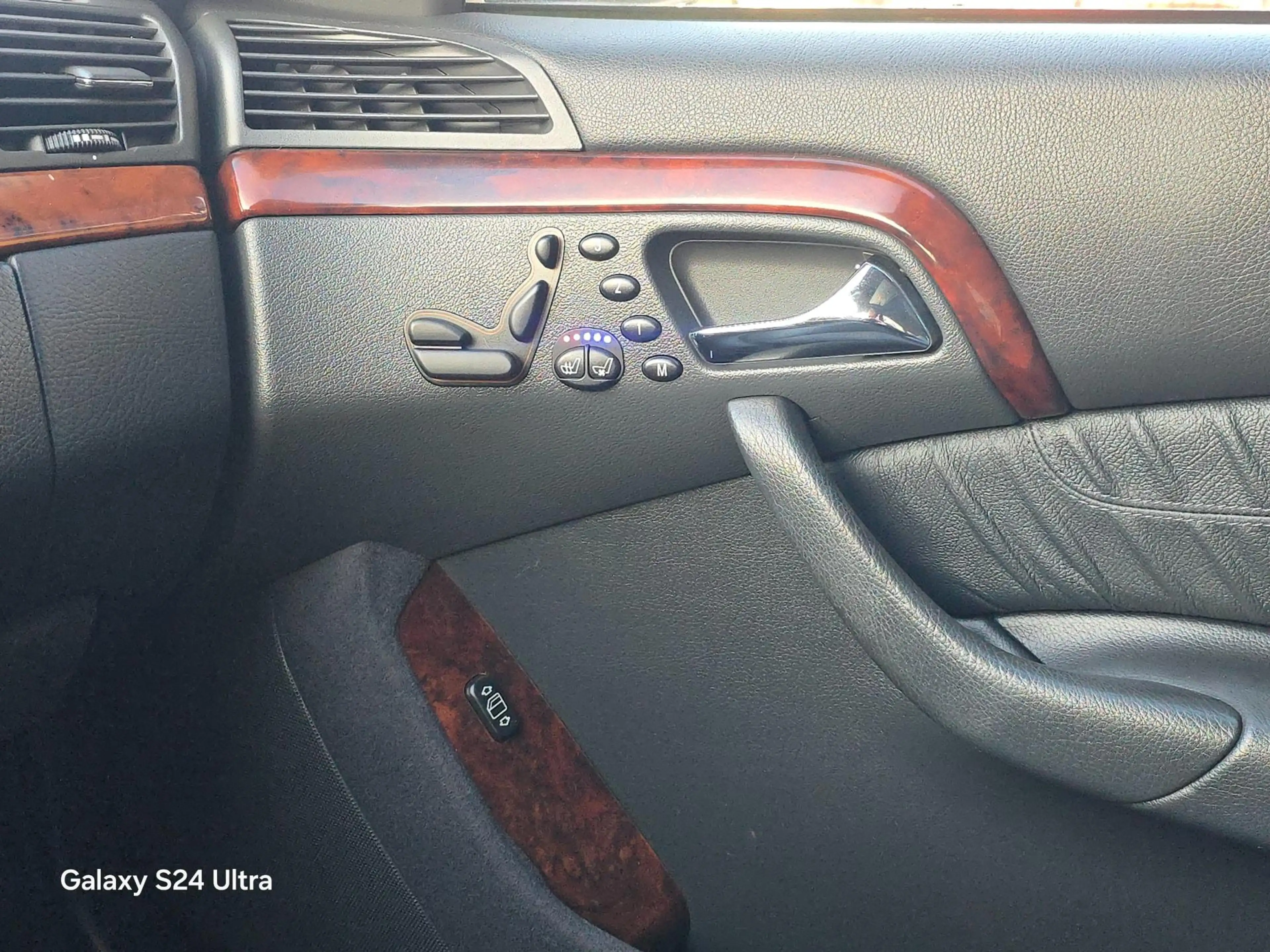 Mercedes-Benz S 320 AUT / Leder / Stoelverkoeling / Navi / Ecc / Elek — photo 8