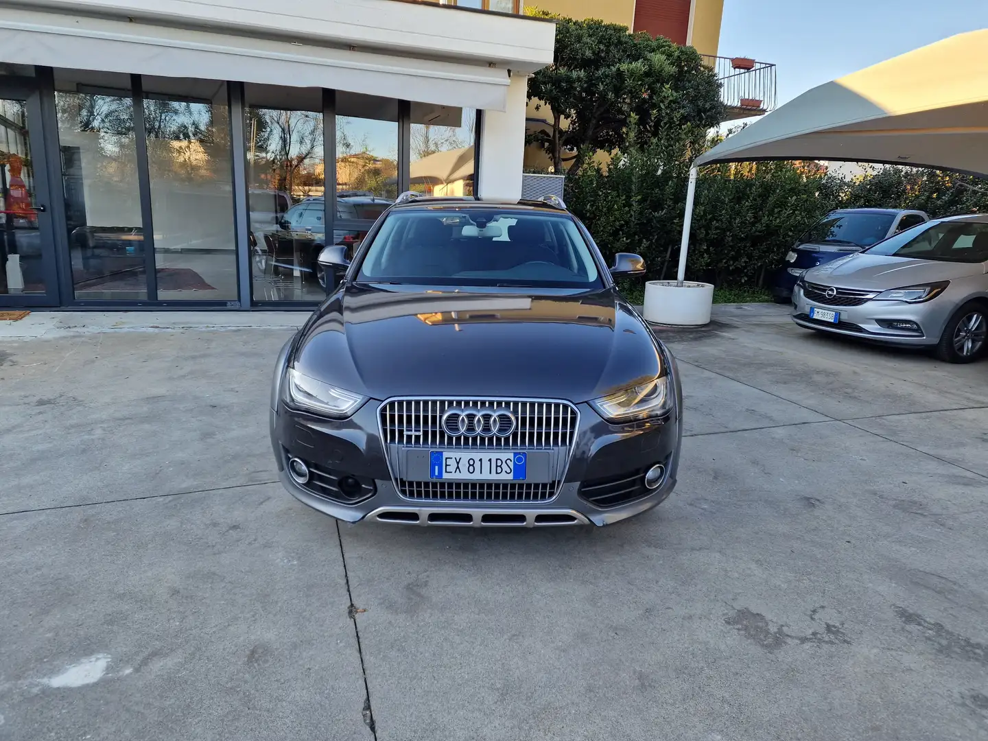 Audi A4 allroad 2.0 tdi 4X4 Business 190c s-tronic Grigio - 2