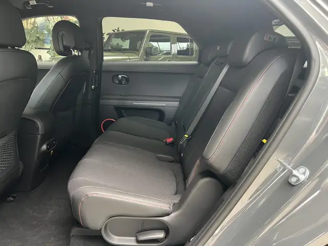 Hyundai Ioniq 5 view 15