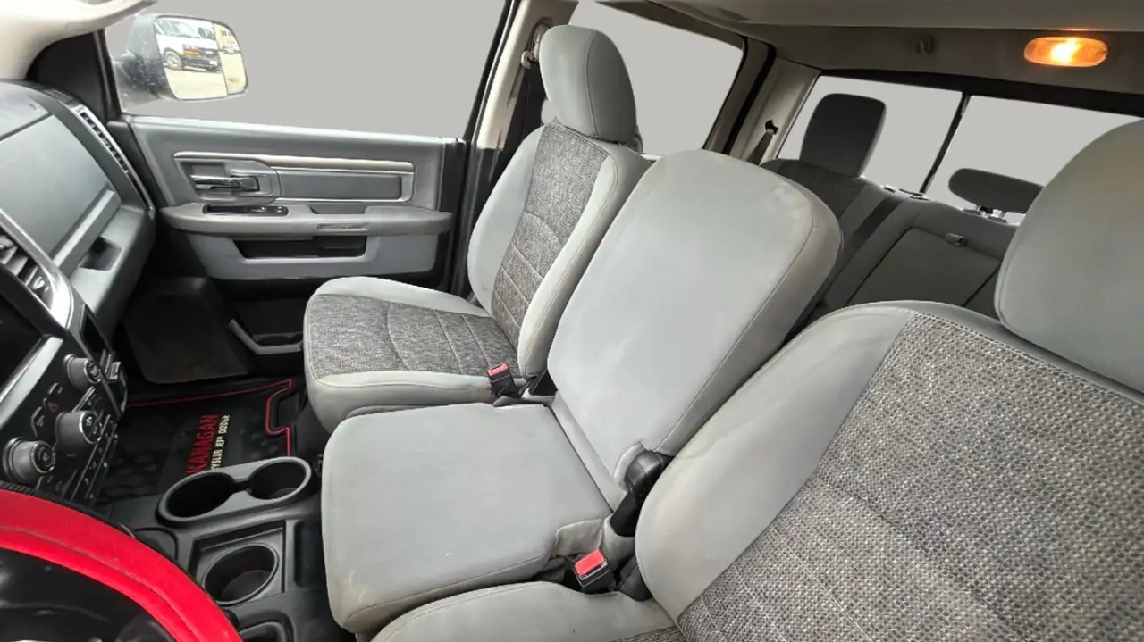 RAM 2500 снимка RAM 2500