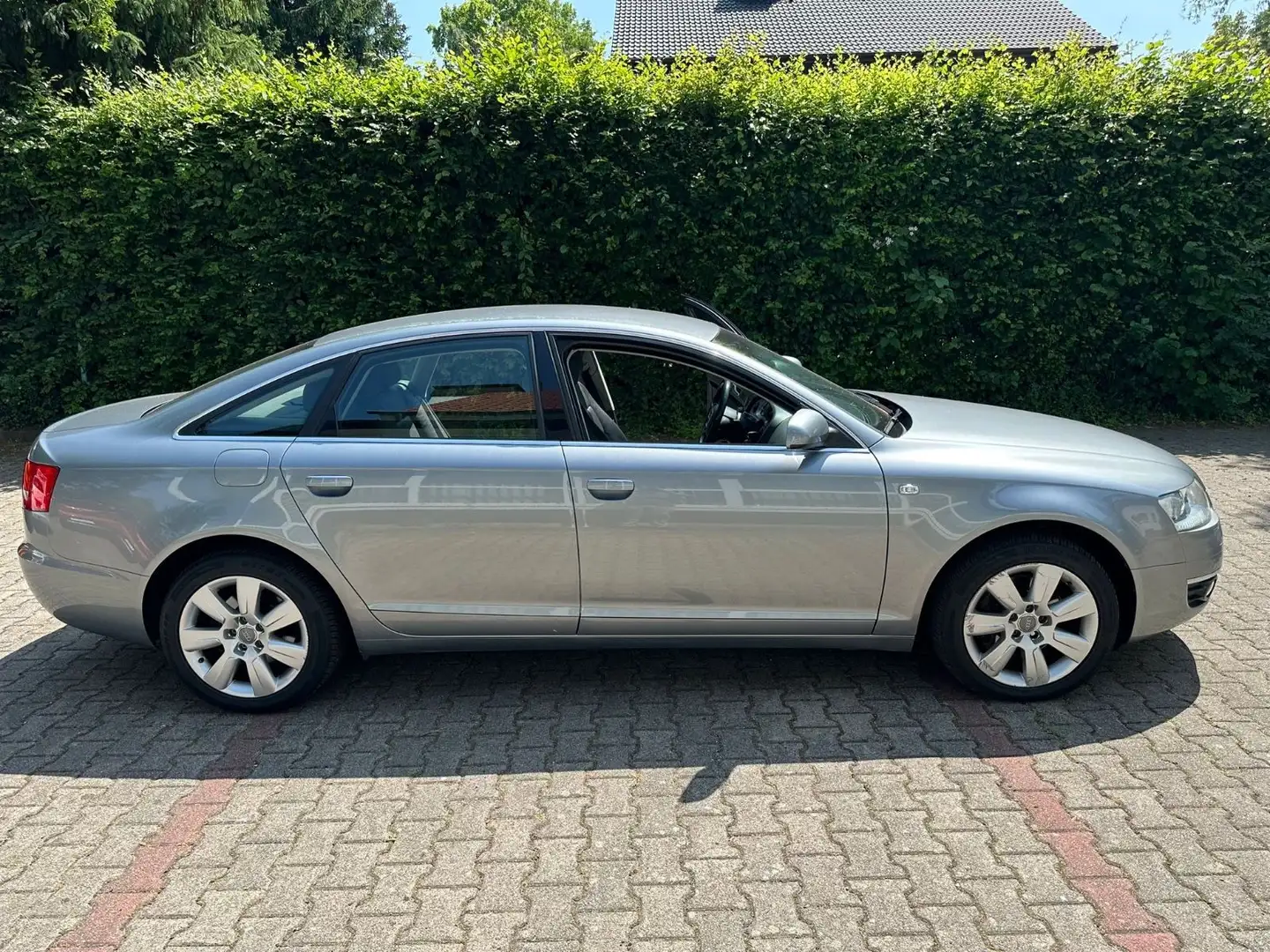 Audi A6 Lim. 2.0 TFSI Grau - 1