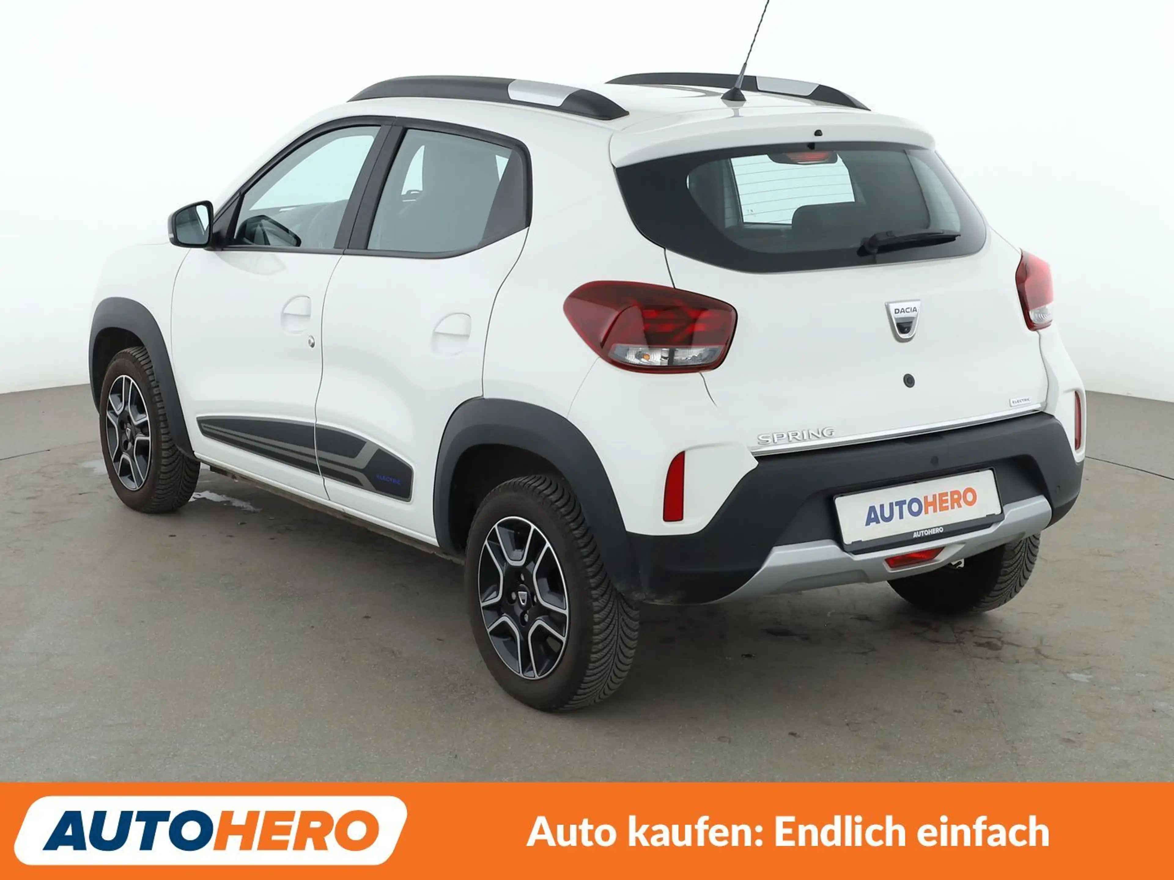 Dacia Spring electric drive 33 kW Comfort Plus Aut.*NAVI*TEMPO* — photo 4