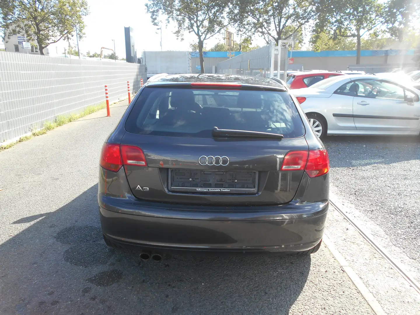 Audi A3 1.4 TFSI Ambition/KLIMA/MOTOR SCHADEN Gris - 2