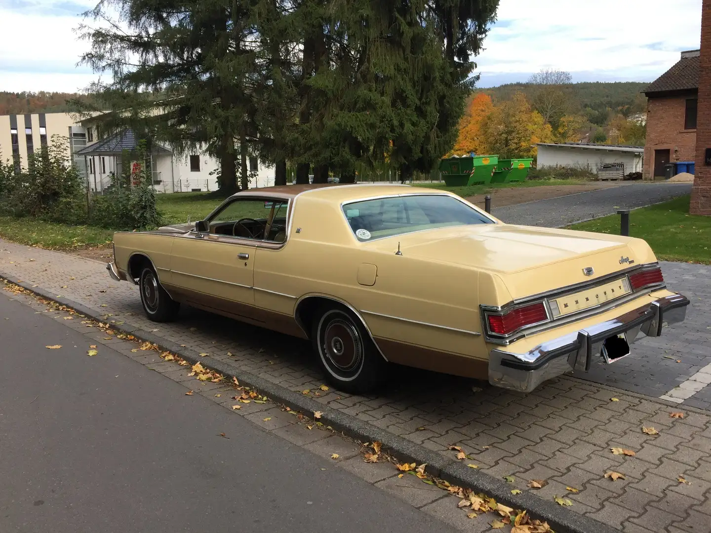 Mercury Marquis Brougham Beige - 2