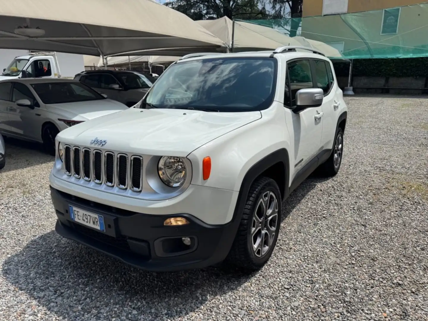 Jeep Renegade 2.0 Mjt 140CV 4WD Active Drive Low Limited Weiß - 1