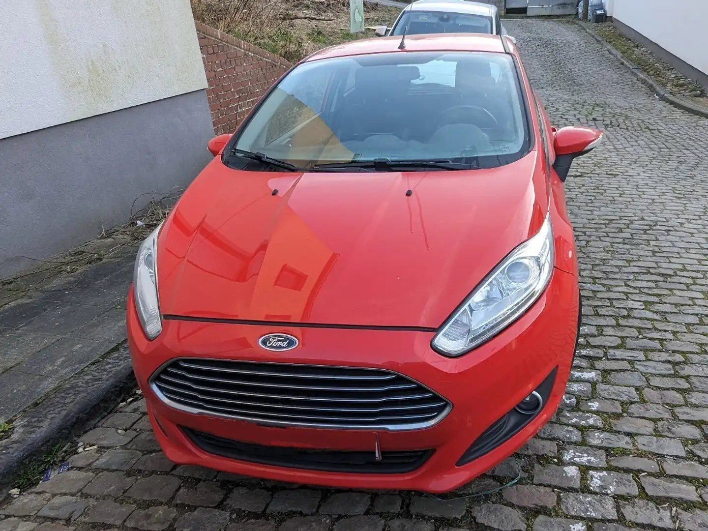 Ford Fiesta 1.0 EcoBoost Sync Edition S/S **Bruit moteur** Rouge - 1