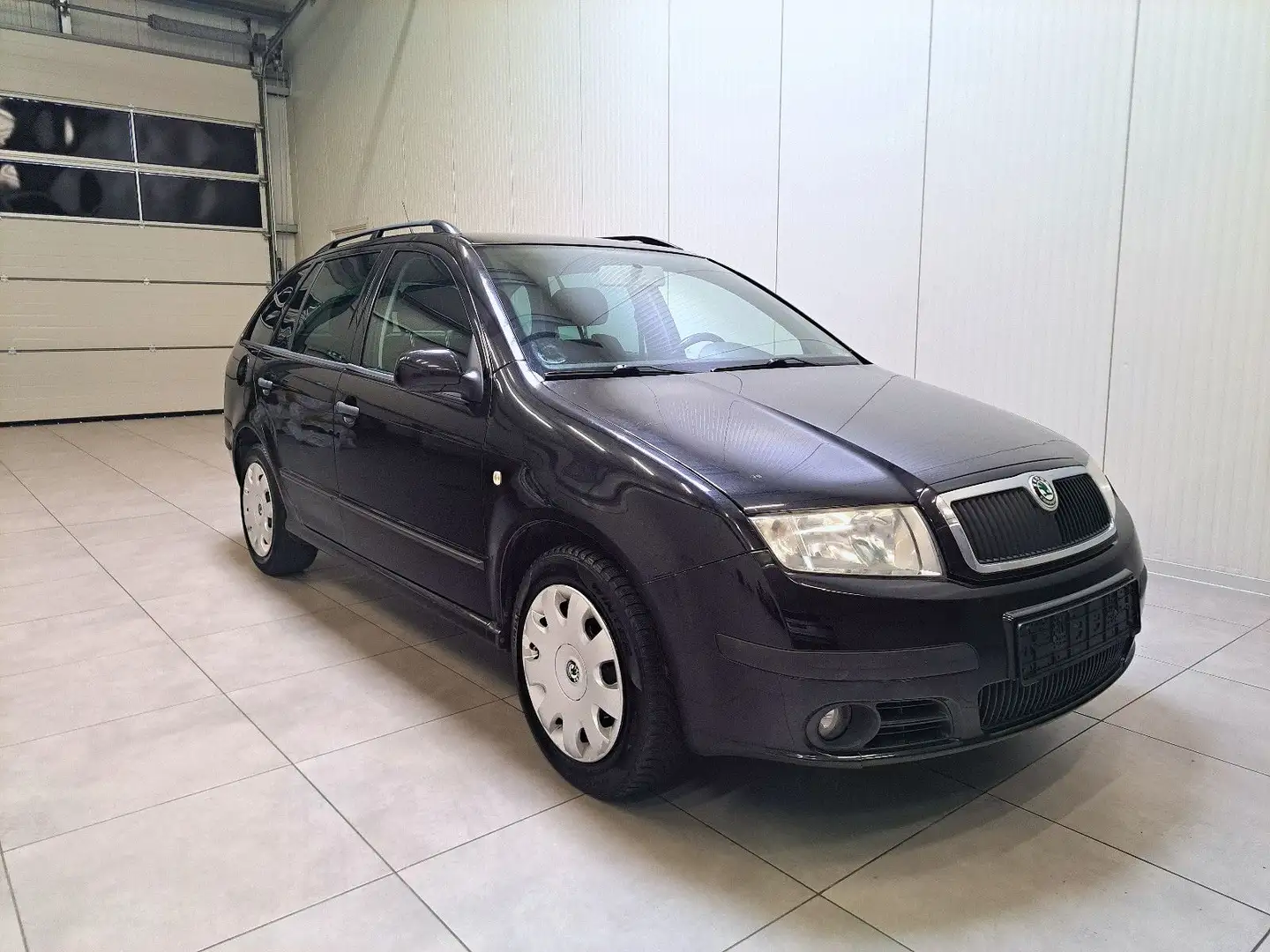 Skoda Fabia 1.4 Combi Sport Schwarz - 2