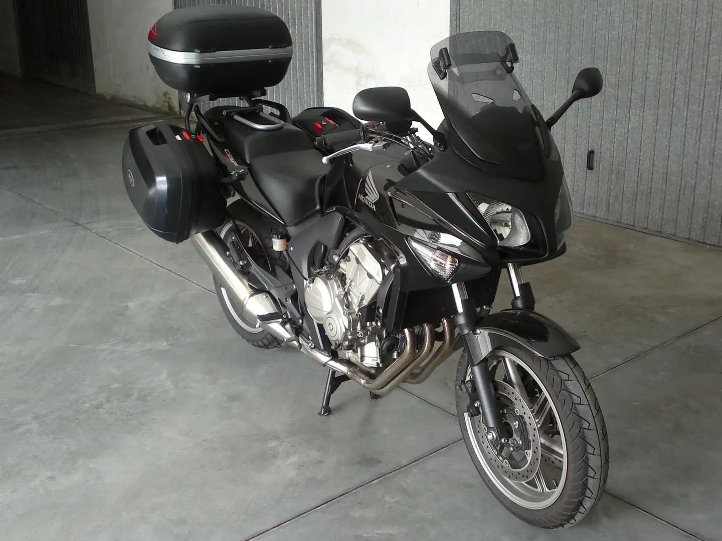 Honda CBF 600 S (2009) Fekete - 2