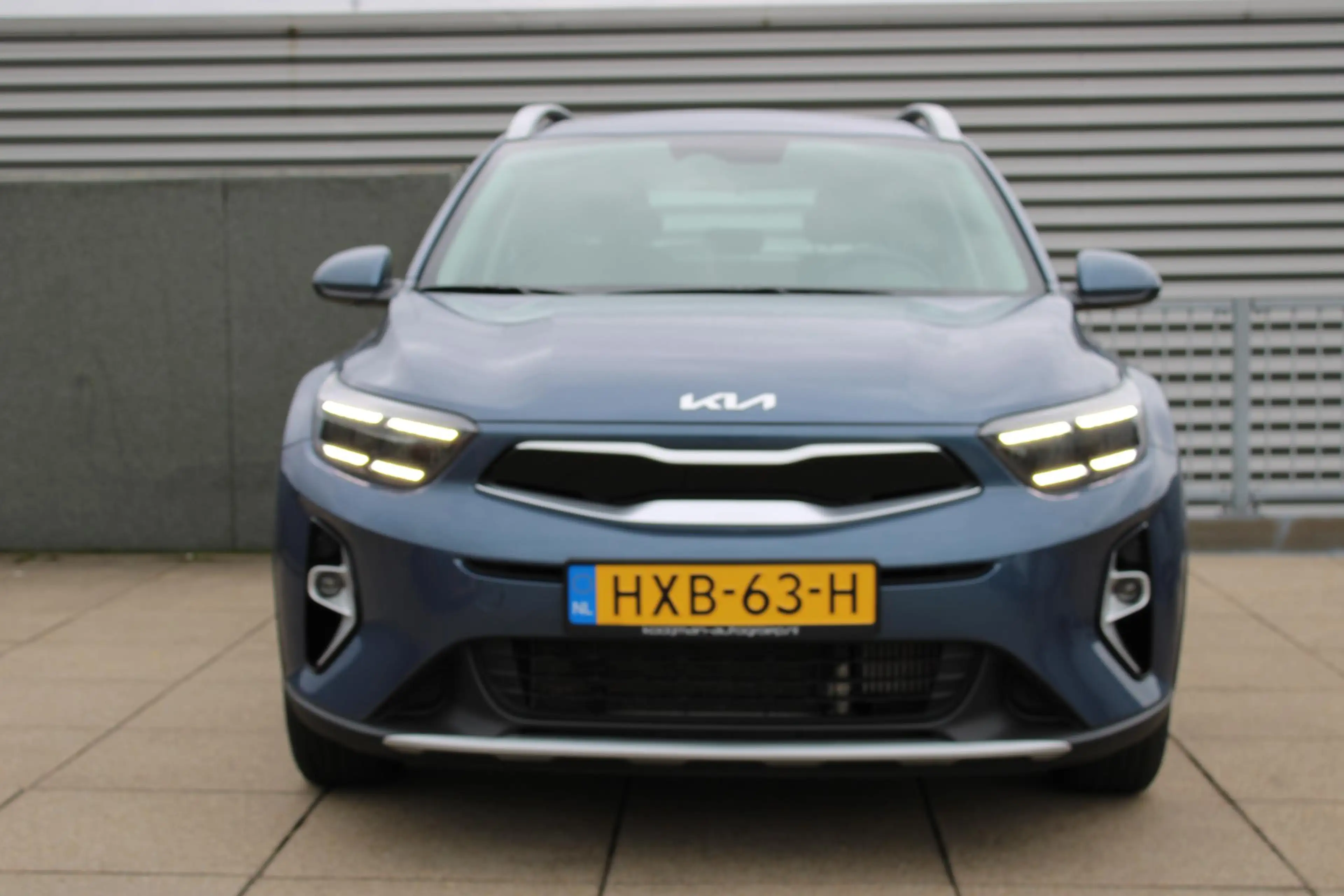 Kia Stonic 1.0 T-GDi MHEV DynamicLine — photo 4