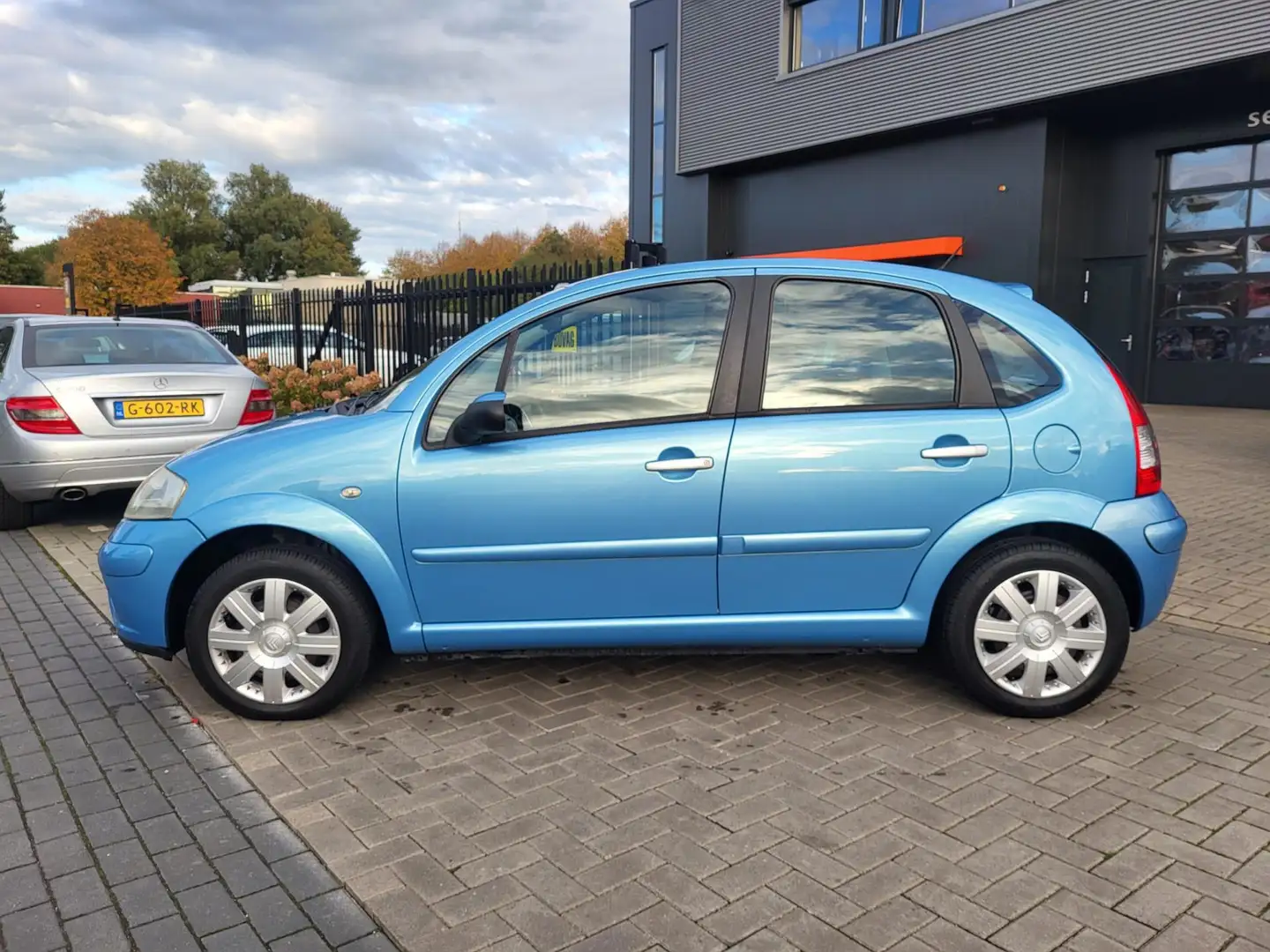 Citroen C3 1.4i-16V Ambiance, automaat, airco Bleu - 2