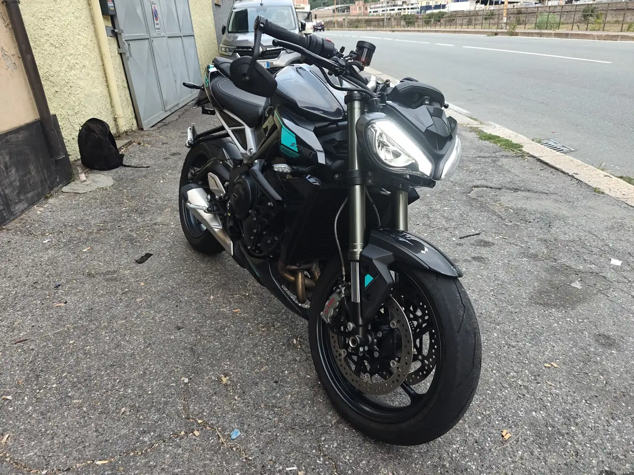 Triumph Street Triple 765