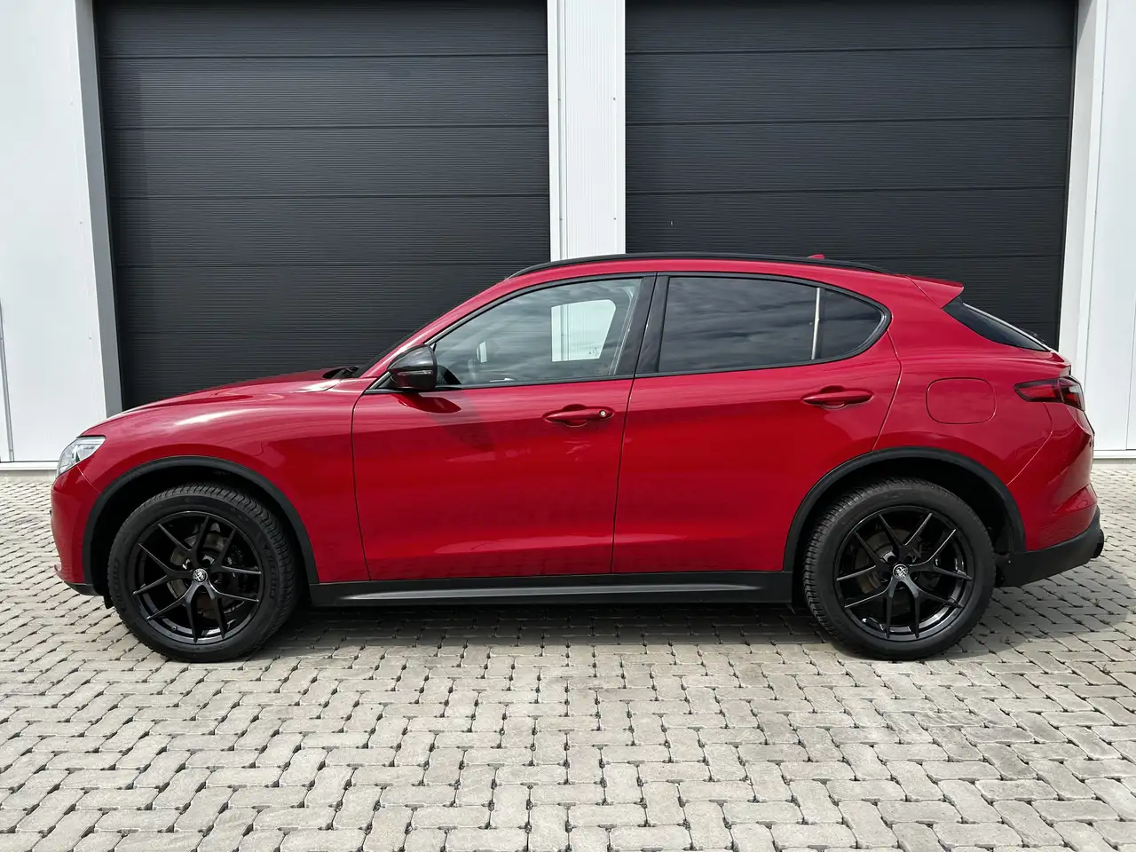Alfa Romeo Stelvio Stelvio 2.0 T AWD (lichte Vracht) — foto 3