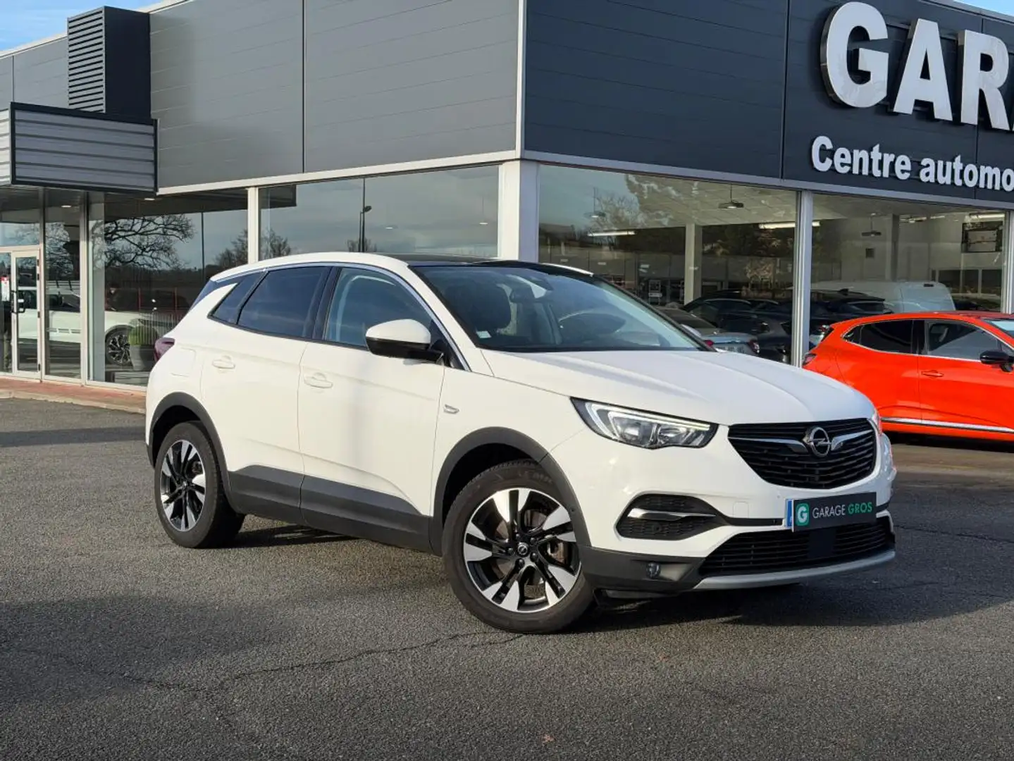 Opel Grandland X 1.2 Turbo 130 ch ECOTEC Innovation Blanc - 1