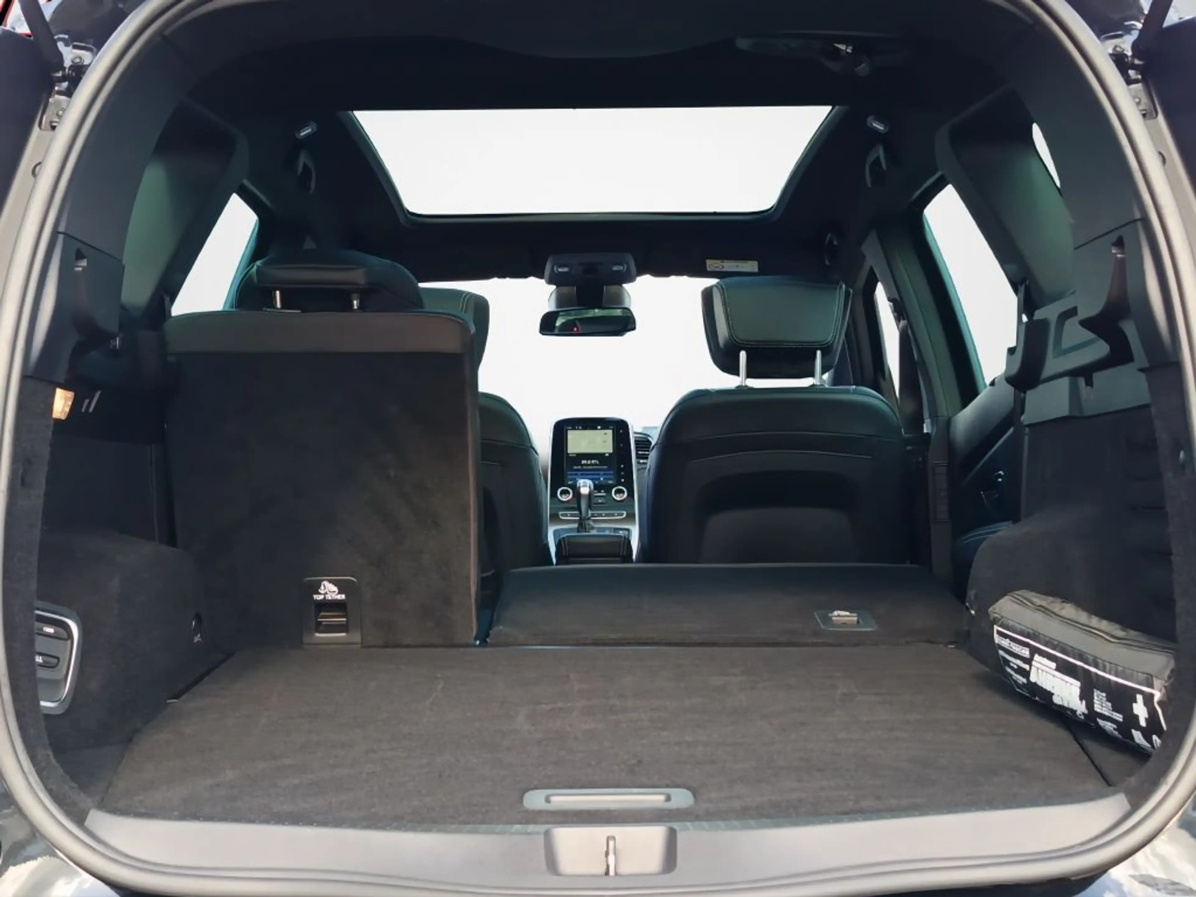 Renault Grand Scenic TCe160 EDC EXECUTIVE Bose Soundsystem + Panorama G — photo 15