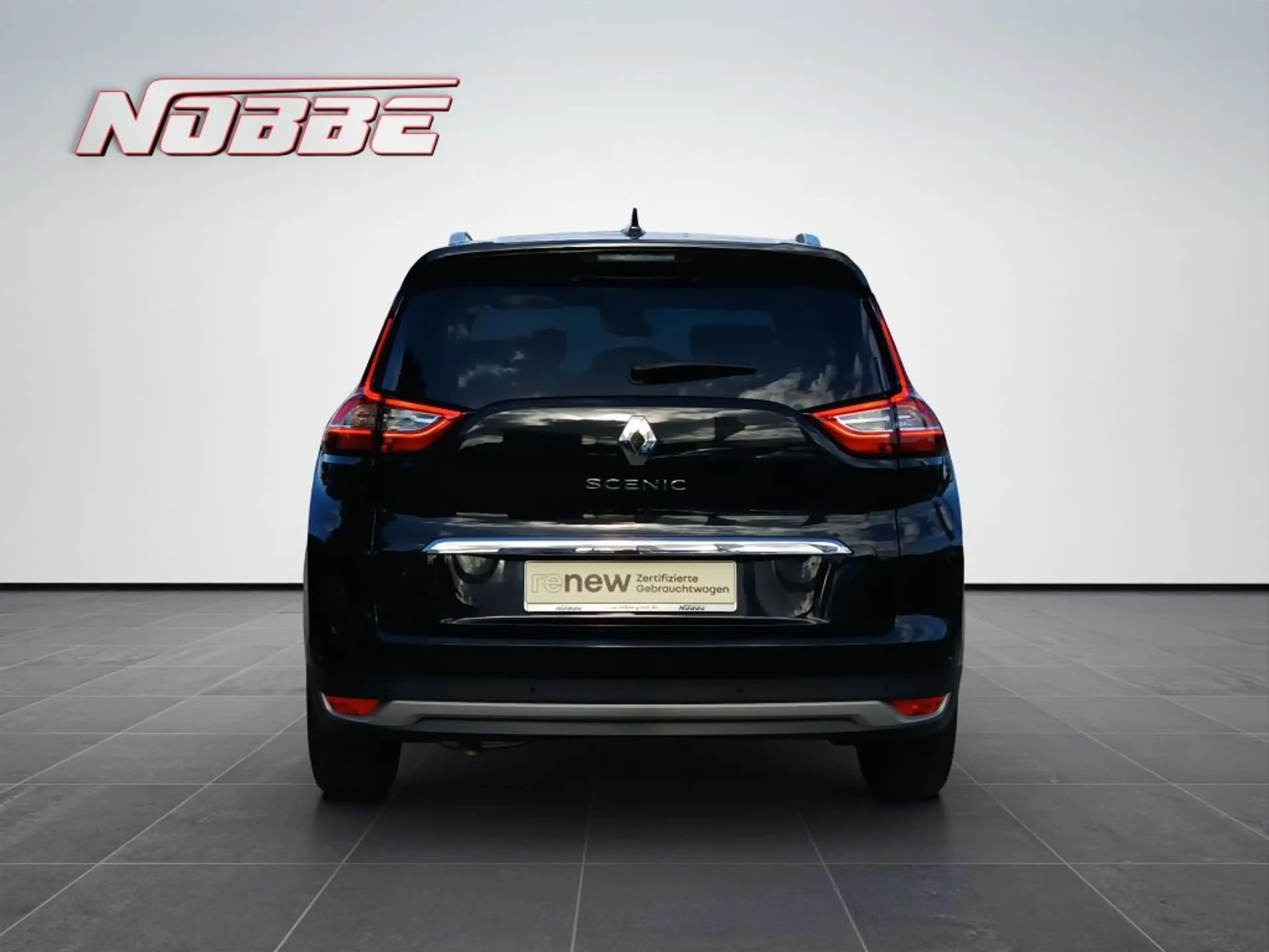 Renault Grand Scenic TCe160 EDC EXECUTIVE Bose Soundsystem + Panorama G — photo 4