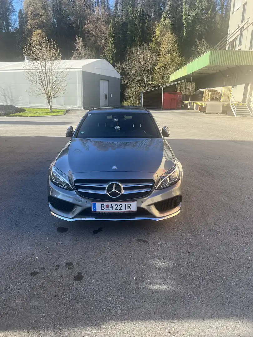 Mercedes-Benz C 220 d 4Matic 9G-TRONIC AMG Line Grau - 2