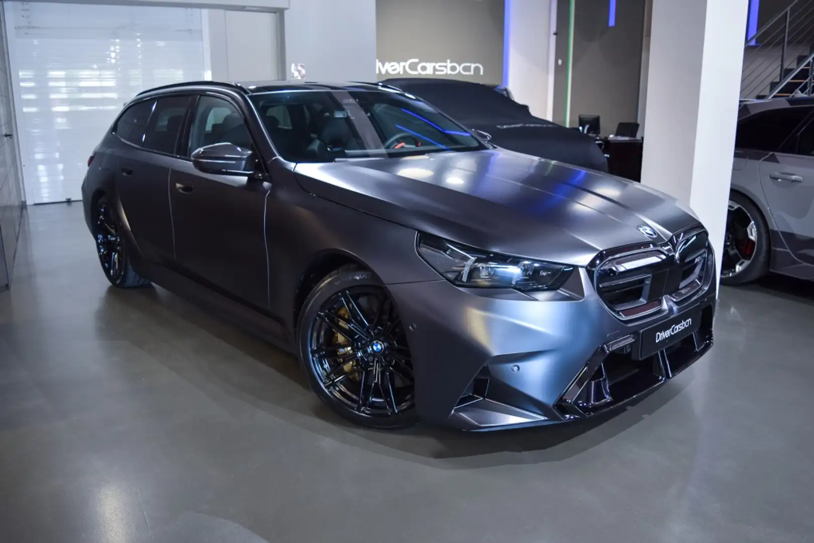 BMW M5 Touring Gris - 2
