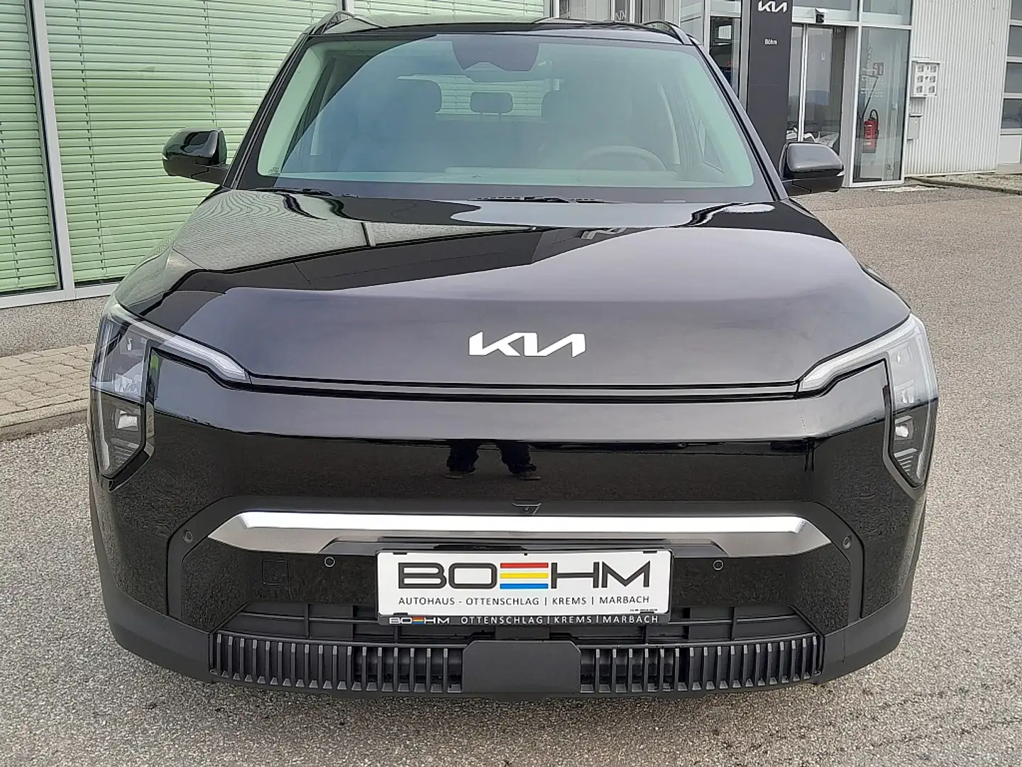 Kia EV3 FWD 81,4kWh Long Range Earth Plus Schwarz - 2