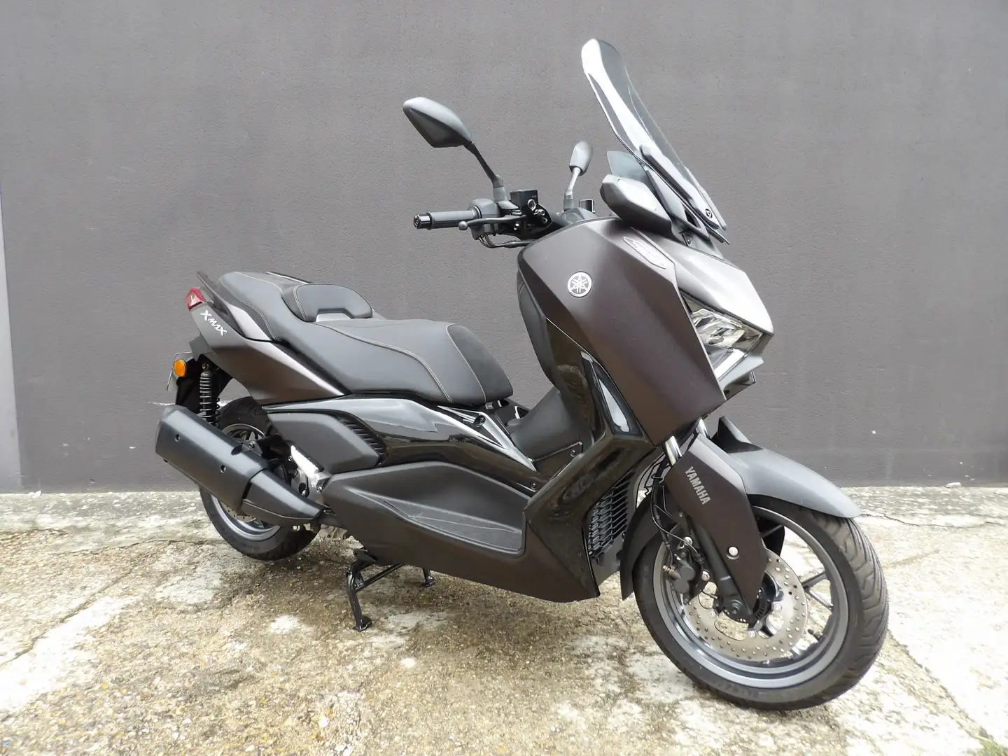 Yamaha X-Max 300 Noir - 2