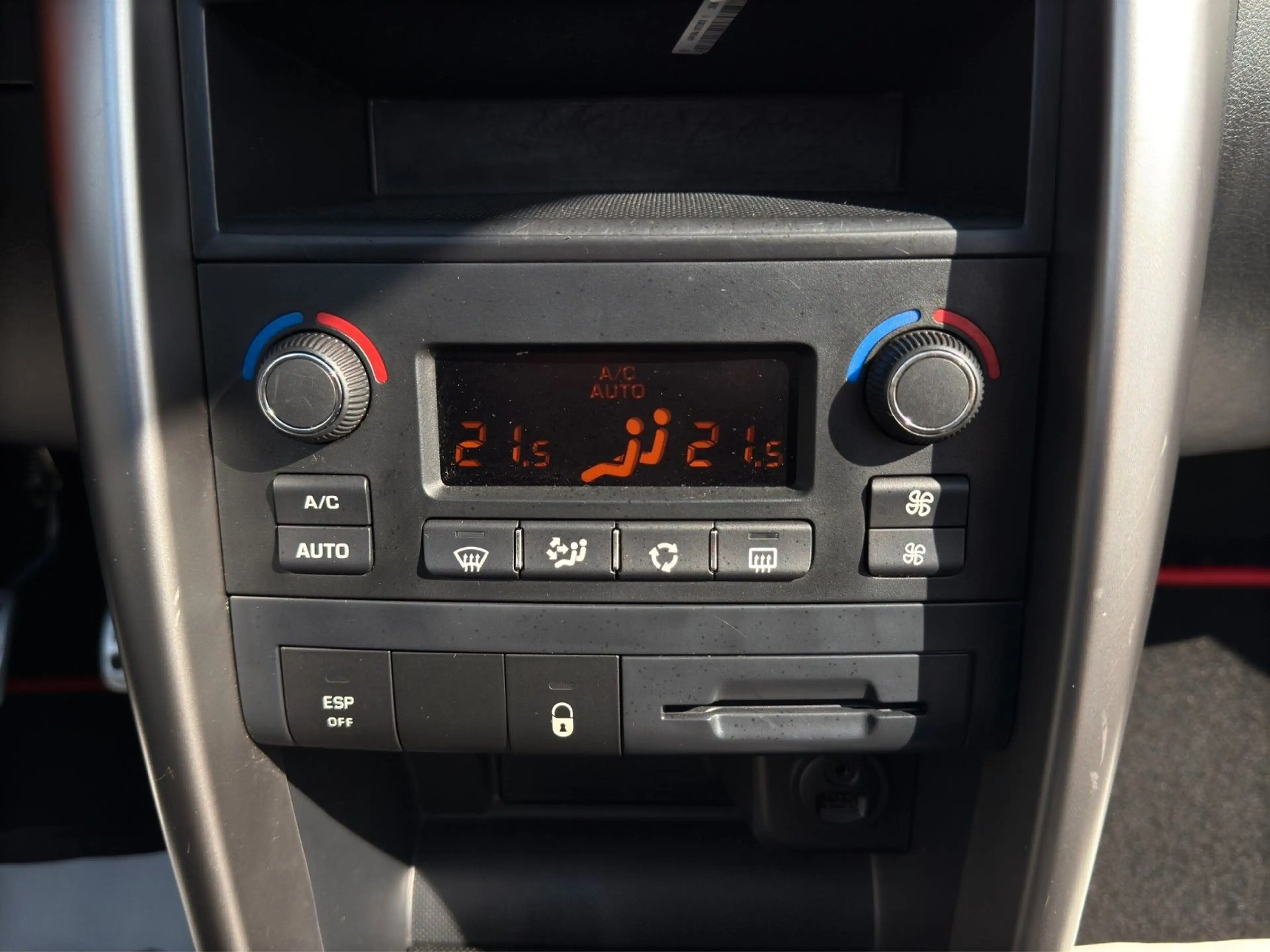 Peugeot 207 CC Cabrio-Coupe Allure *Garantie*SHZ*Klima* — photo 31