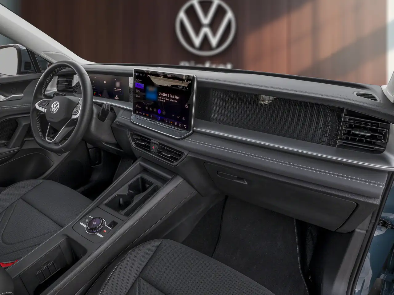 Volkswagen Tiguan снимка Volkswagen Tiguan