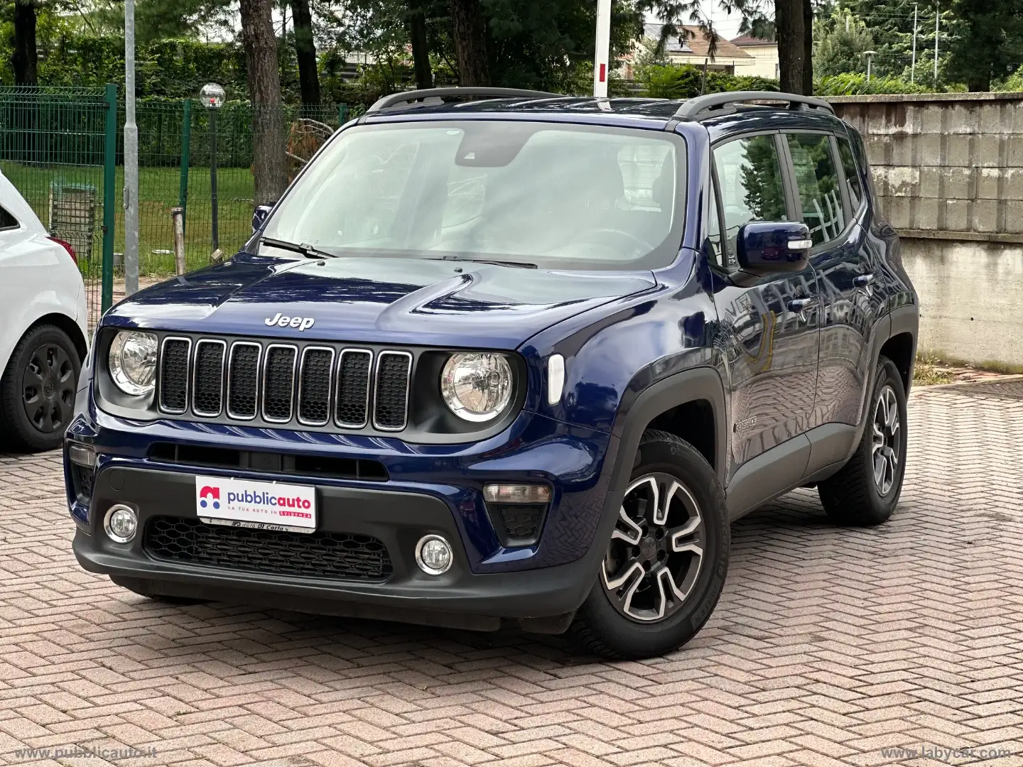 Jeep Renegade 1.6 Mjt 120CV Longitude Bleu - 1