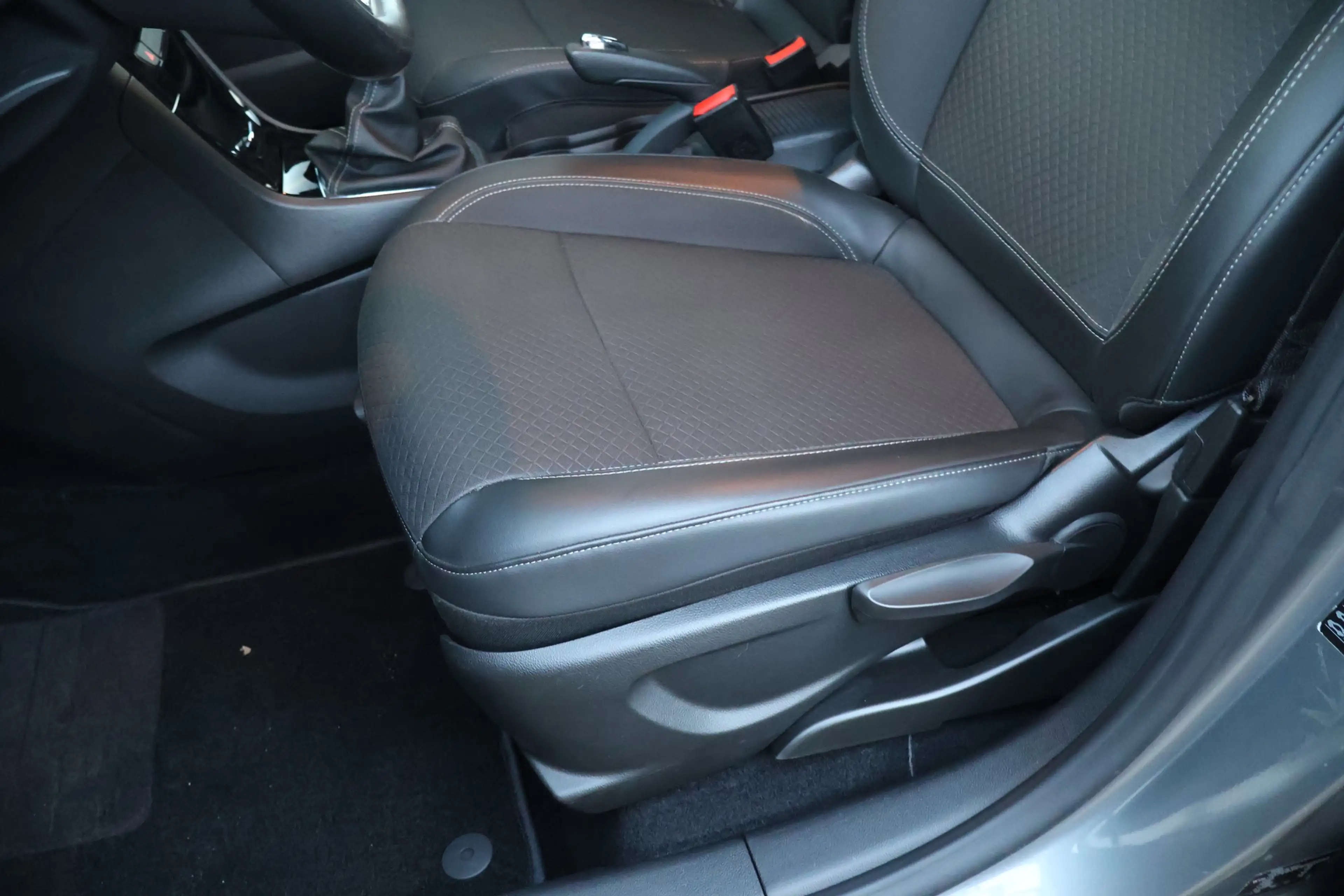 Opel Mokka X 1.4 Turbo Innovation LED PDC Tempomat — photo 14