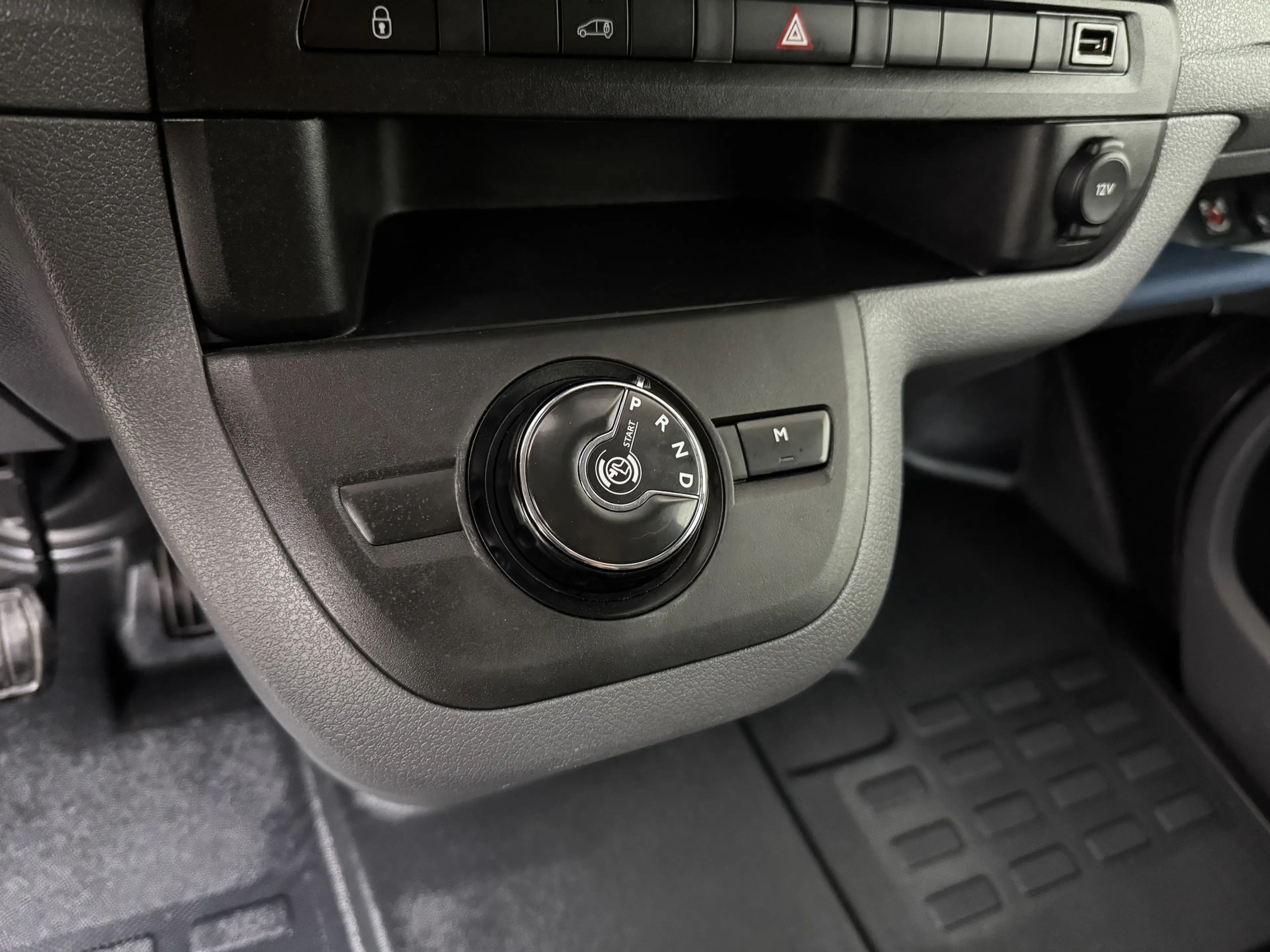 Peugeot Expert 2.0BlueHDI 180PK Automaat XXL Asphalt | Multimedia — photo 16