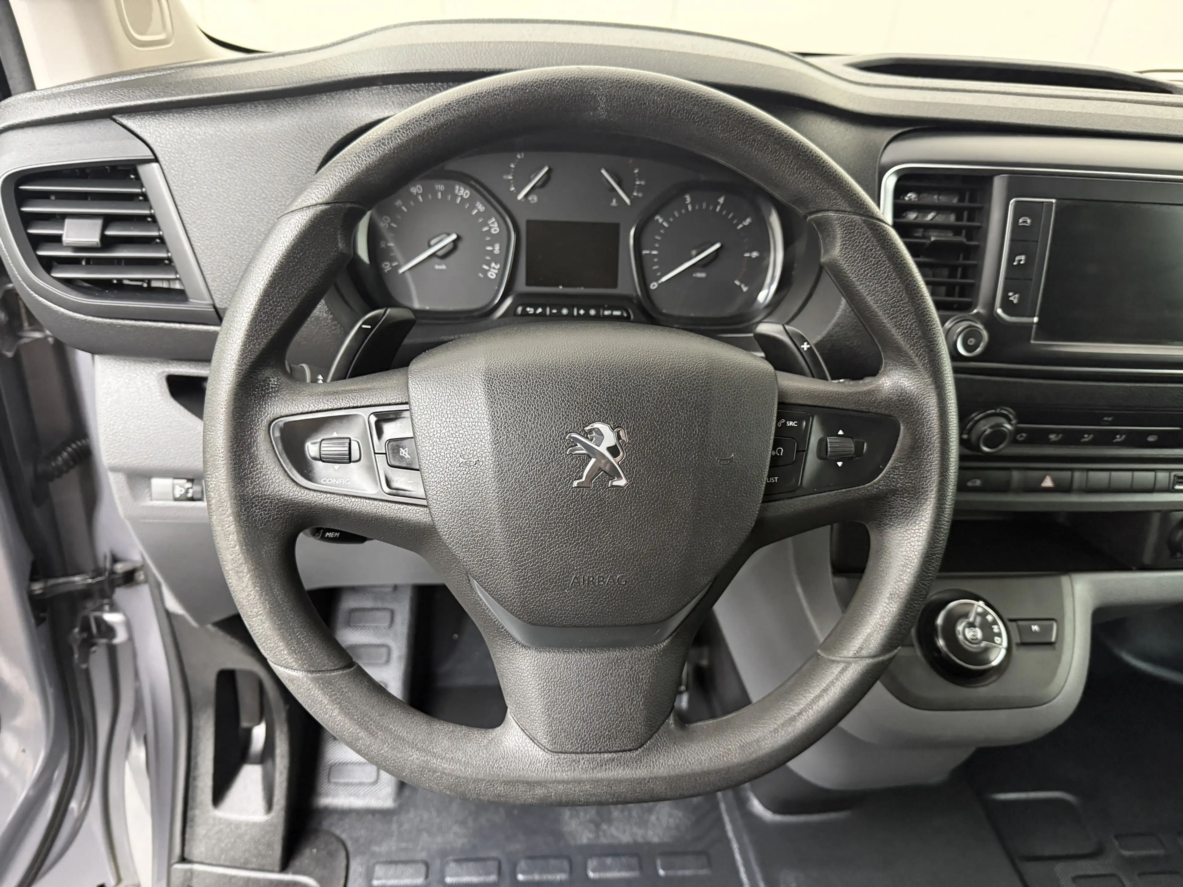 Peugeot Expert 2.0BlueHDI 180PK Automaat XXL Asphalt | Multimedia — photo 14