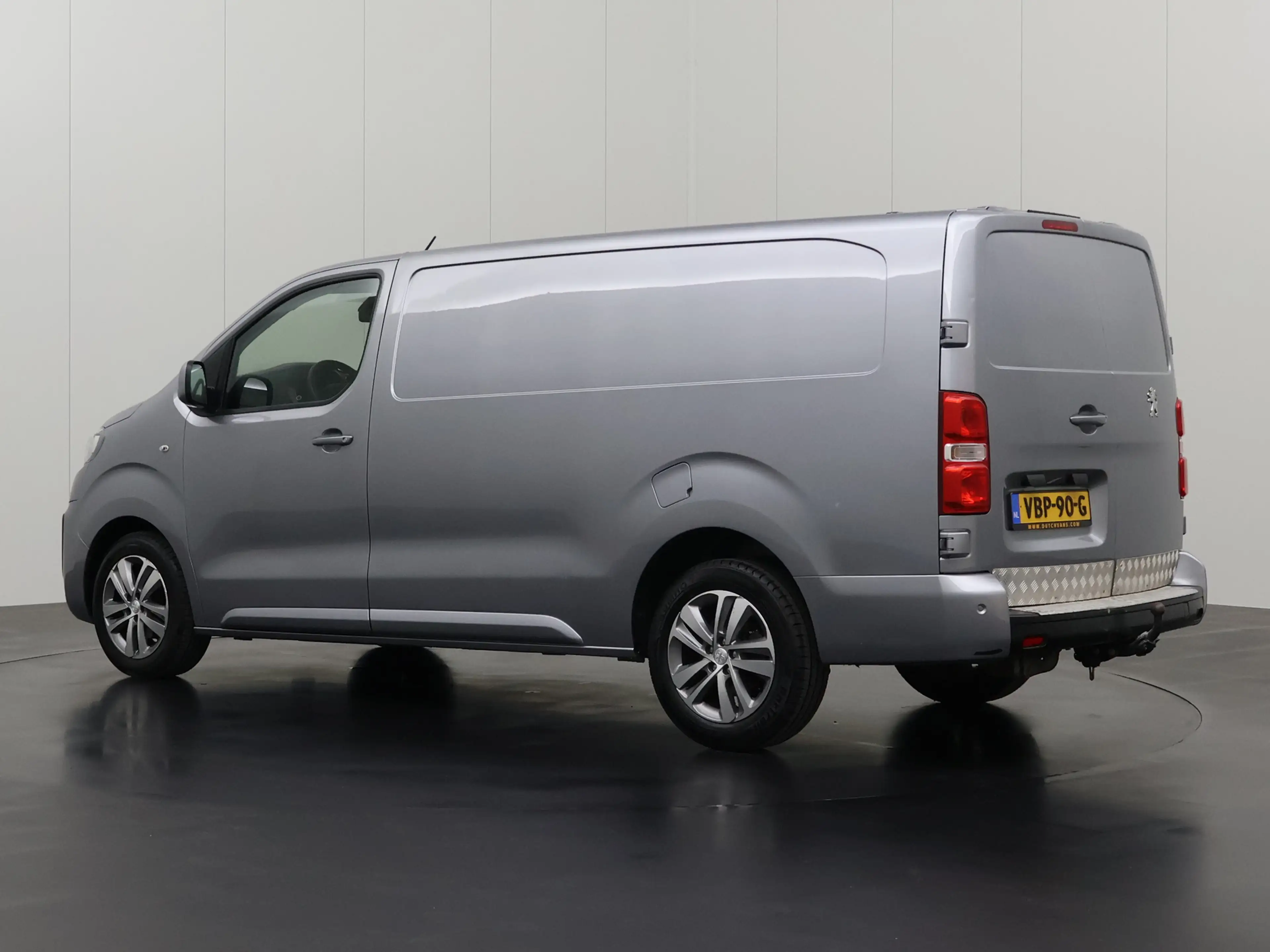 Peugeot Expert 2.0BlueHDI 180PK Automaat XXL Asphalt | Multimedia — photo 6
