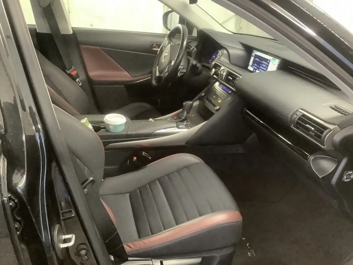 Lexus IS 300 300h Negru - 2